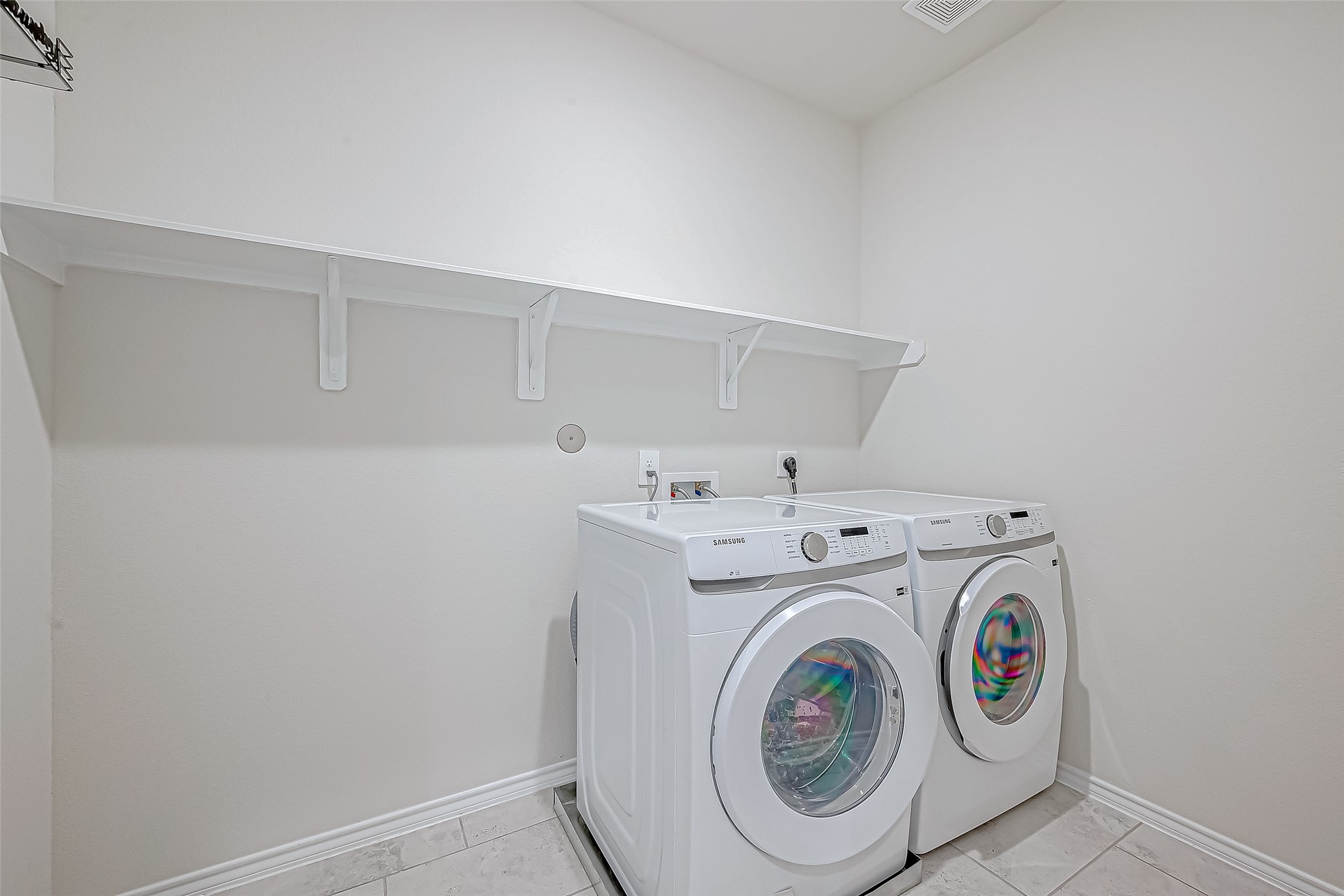 10511 Blankiet Lane Property Photo 24