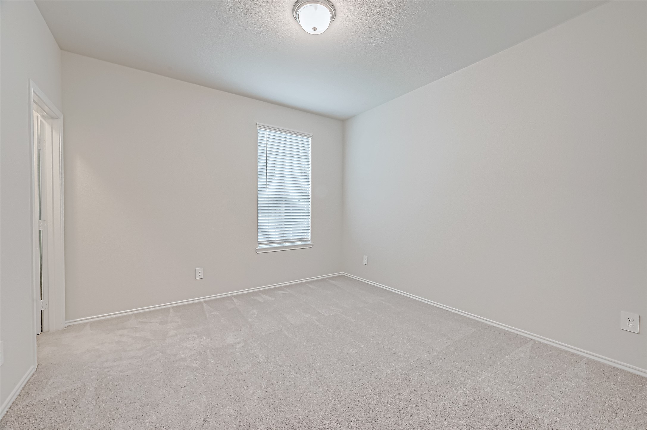 10511 Blankiet Lane Property Photo 32