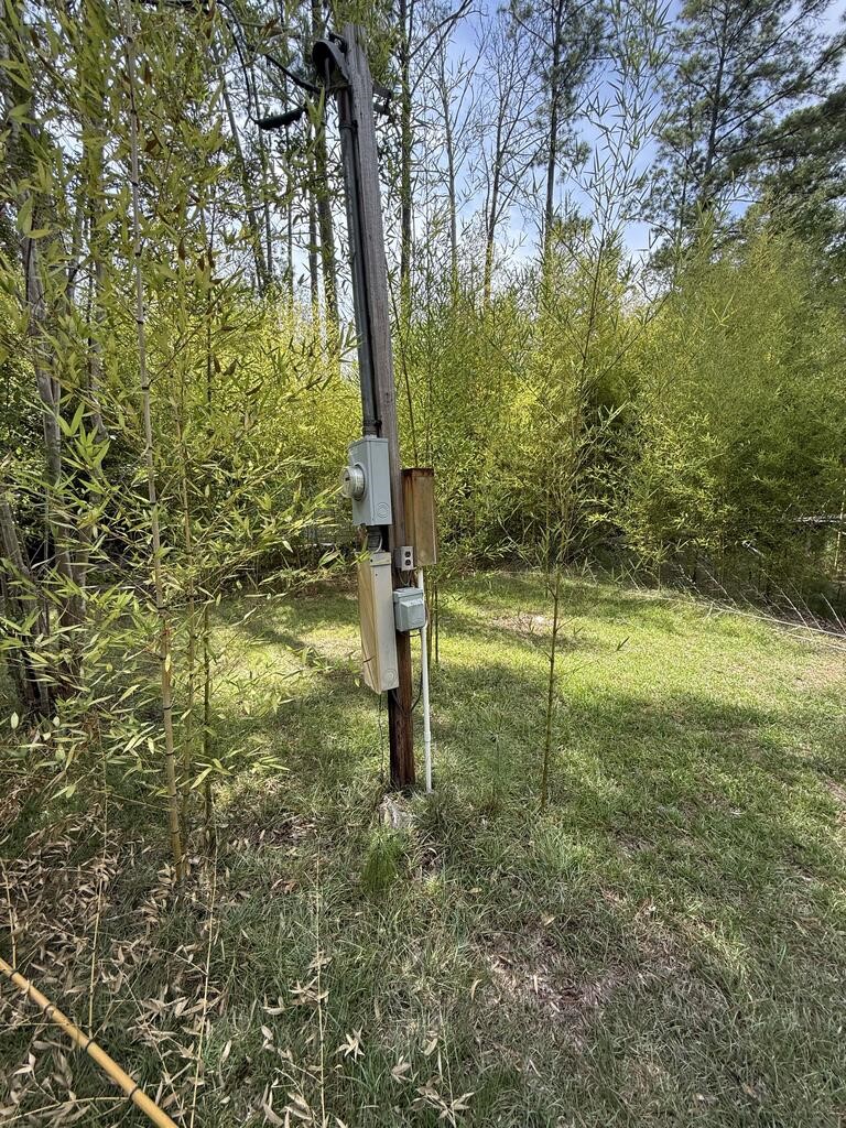 1156 County Road 2132 Property Photo 9