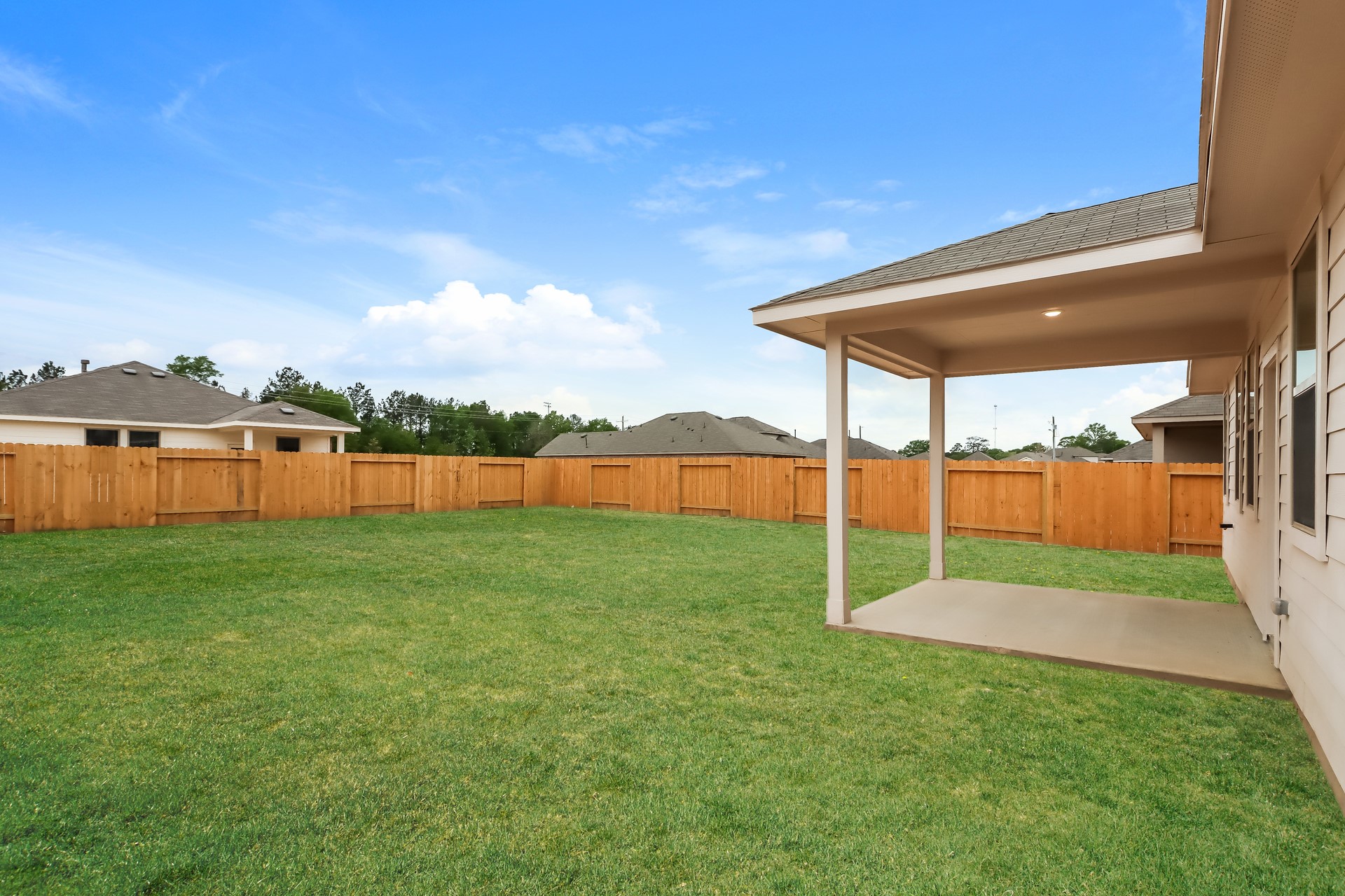 26020 Babe Ruth Drive Property Photo 14