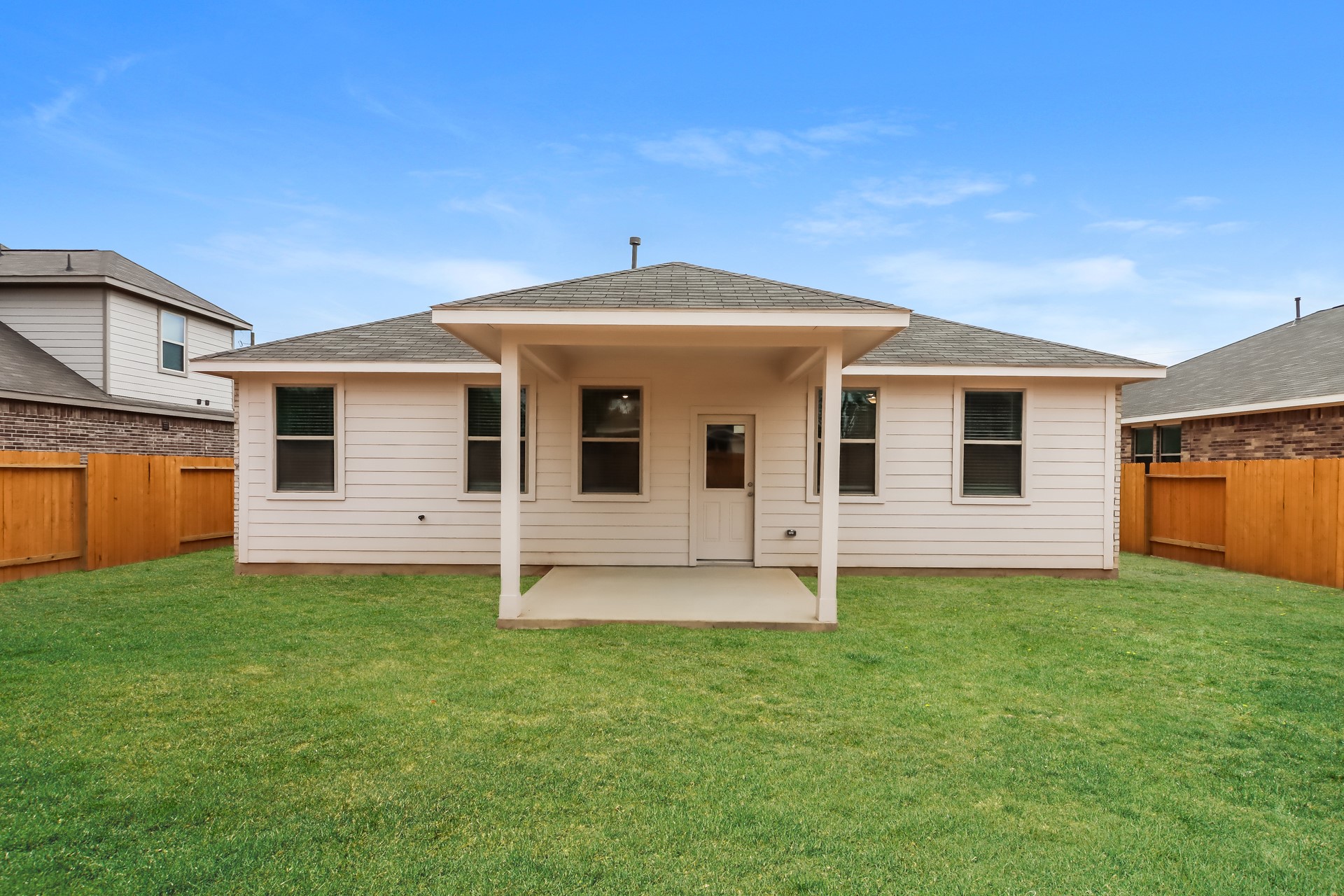 26020 Babe Ruth Drive Property Photo 15