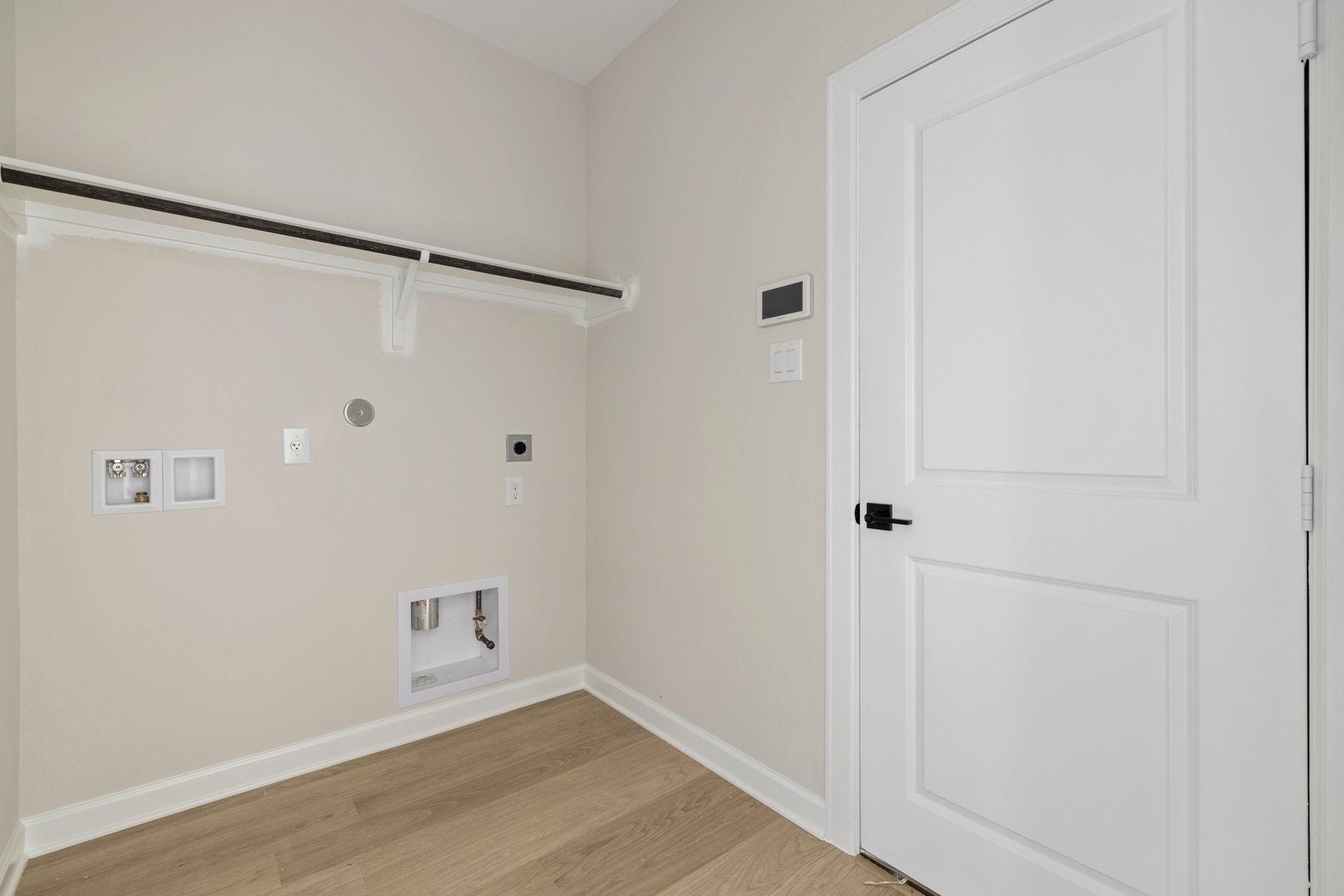 14004 Starboard Reach Drive Property Photo 3