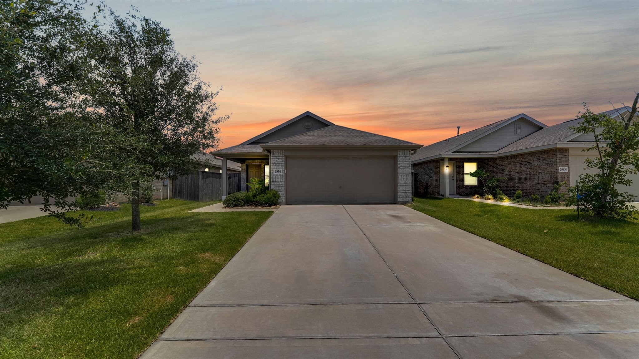 7814 Switchgrass Creek Dr Property Photo 5
