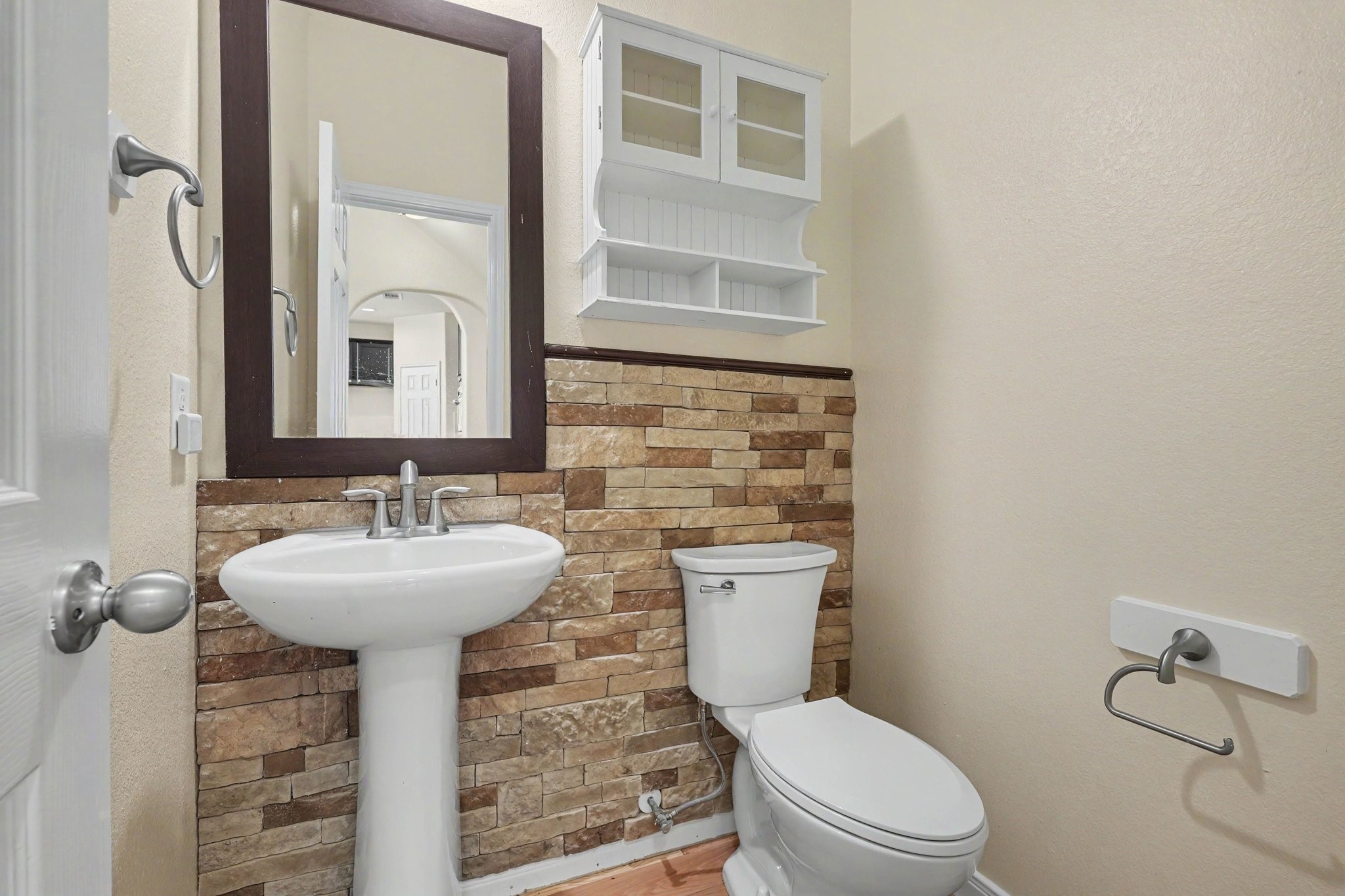 19507 Salt Grass Meadow Drive Property Photo 10