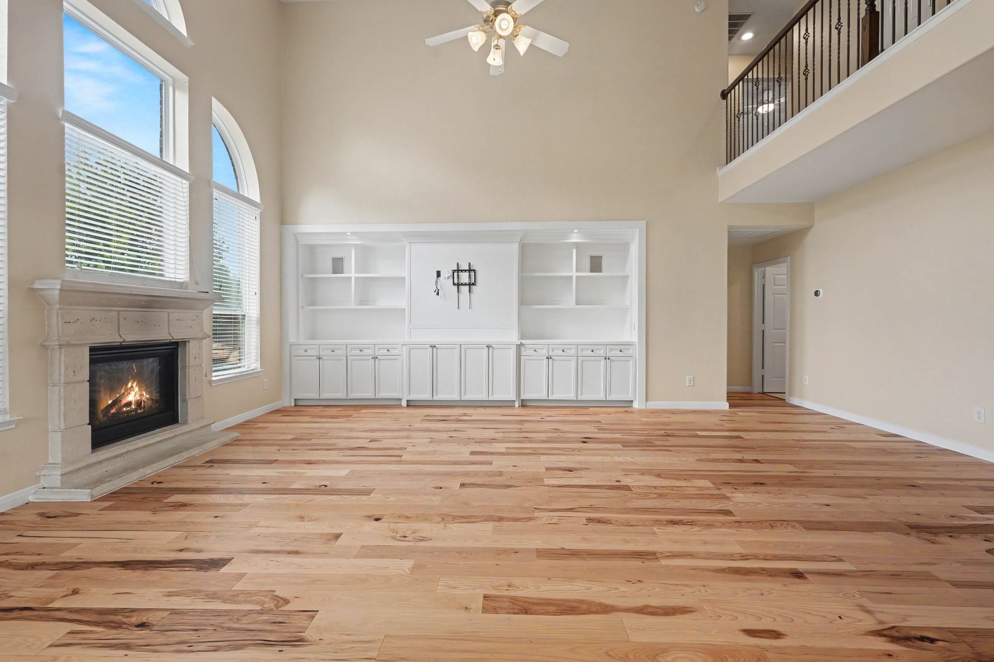 19507 Salt Grass Meadow Drive Property Photo 14