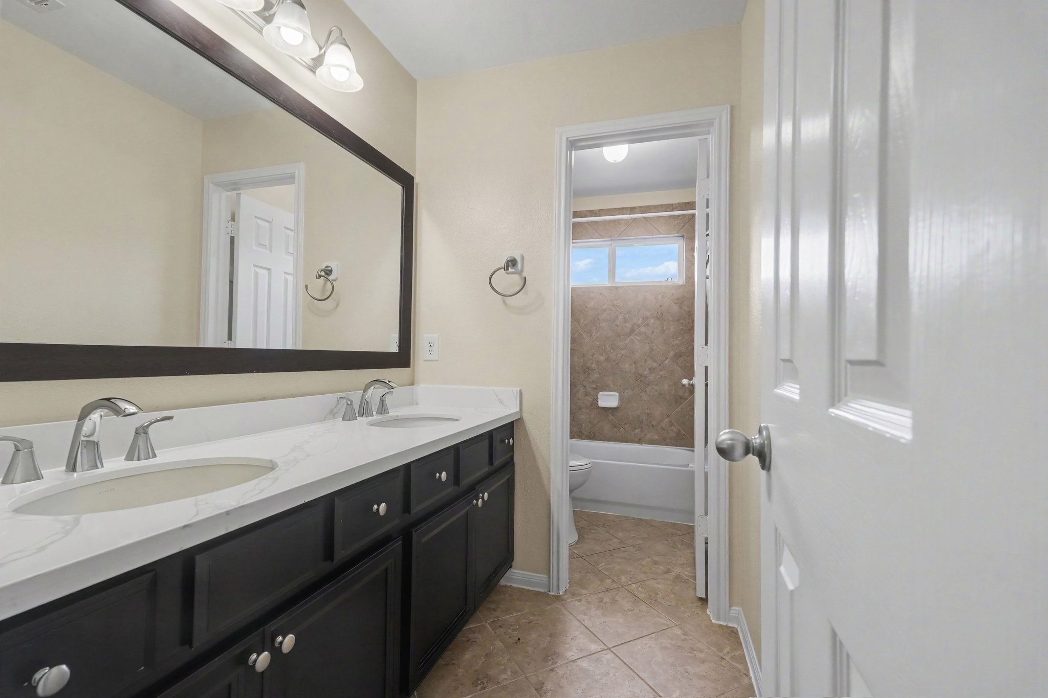 19507 Salt Grass Meadow Drive Property Photo 38