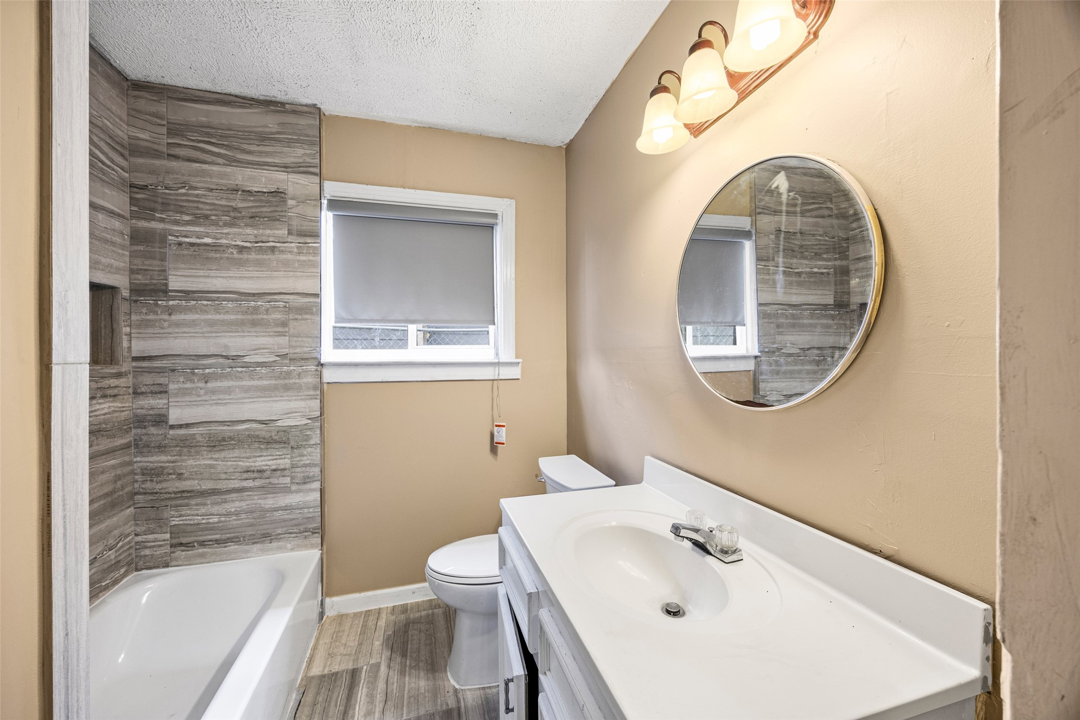 5419 Firefly Avenue Property Photo 12