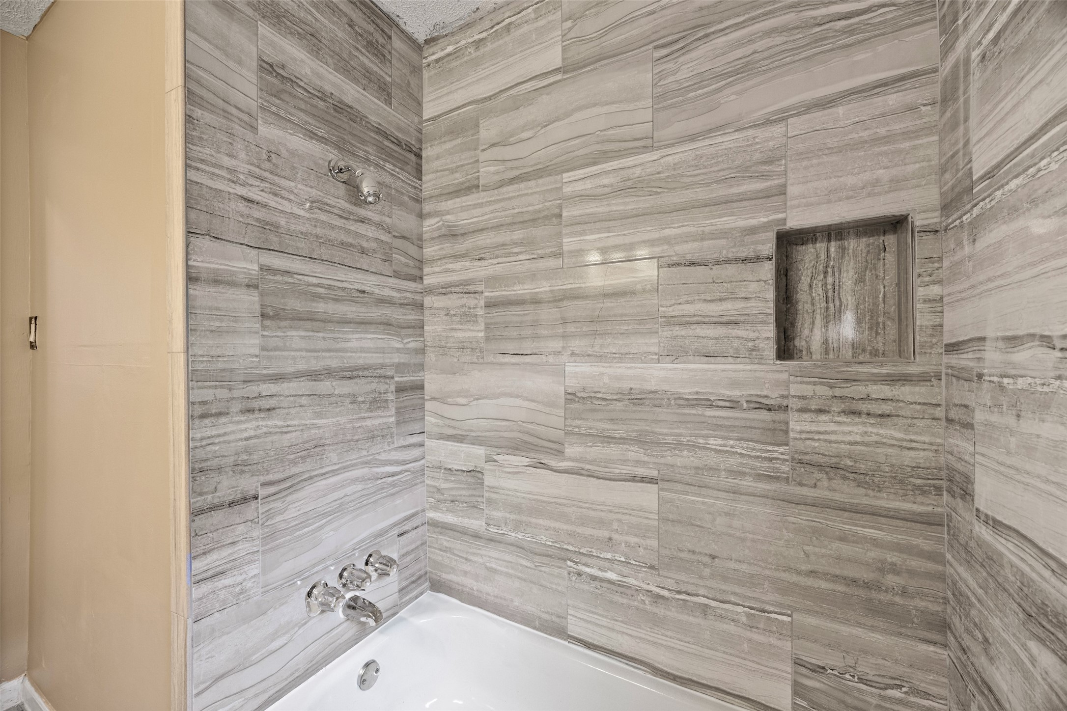 5419 Firefly Avenue Property Photo 13