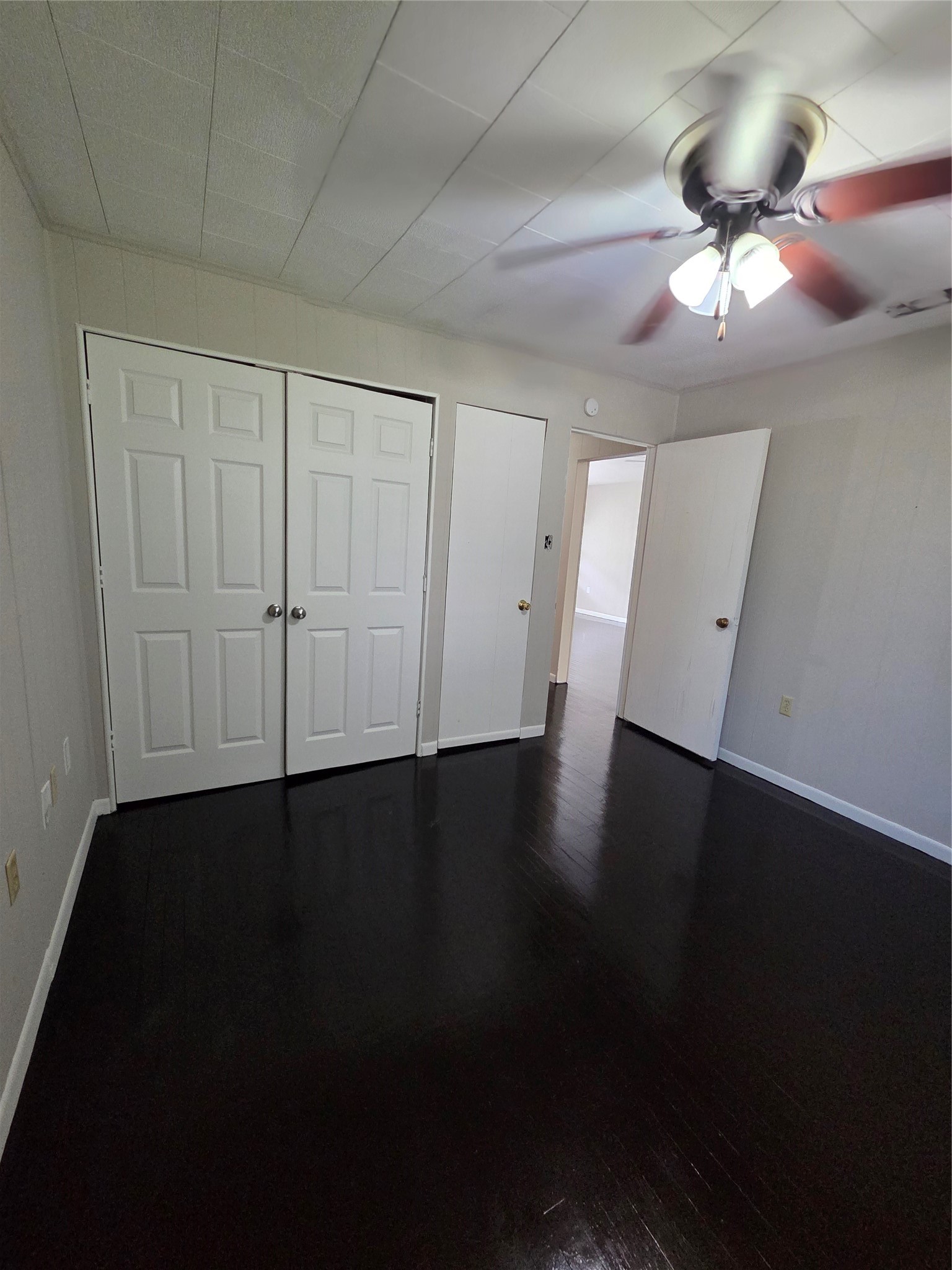 122 S Willow Street Property Photo 13