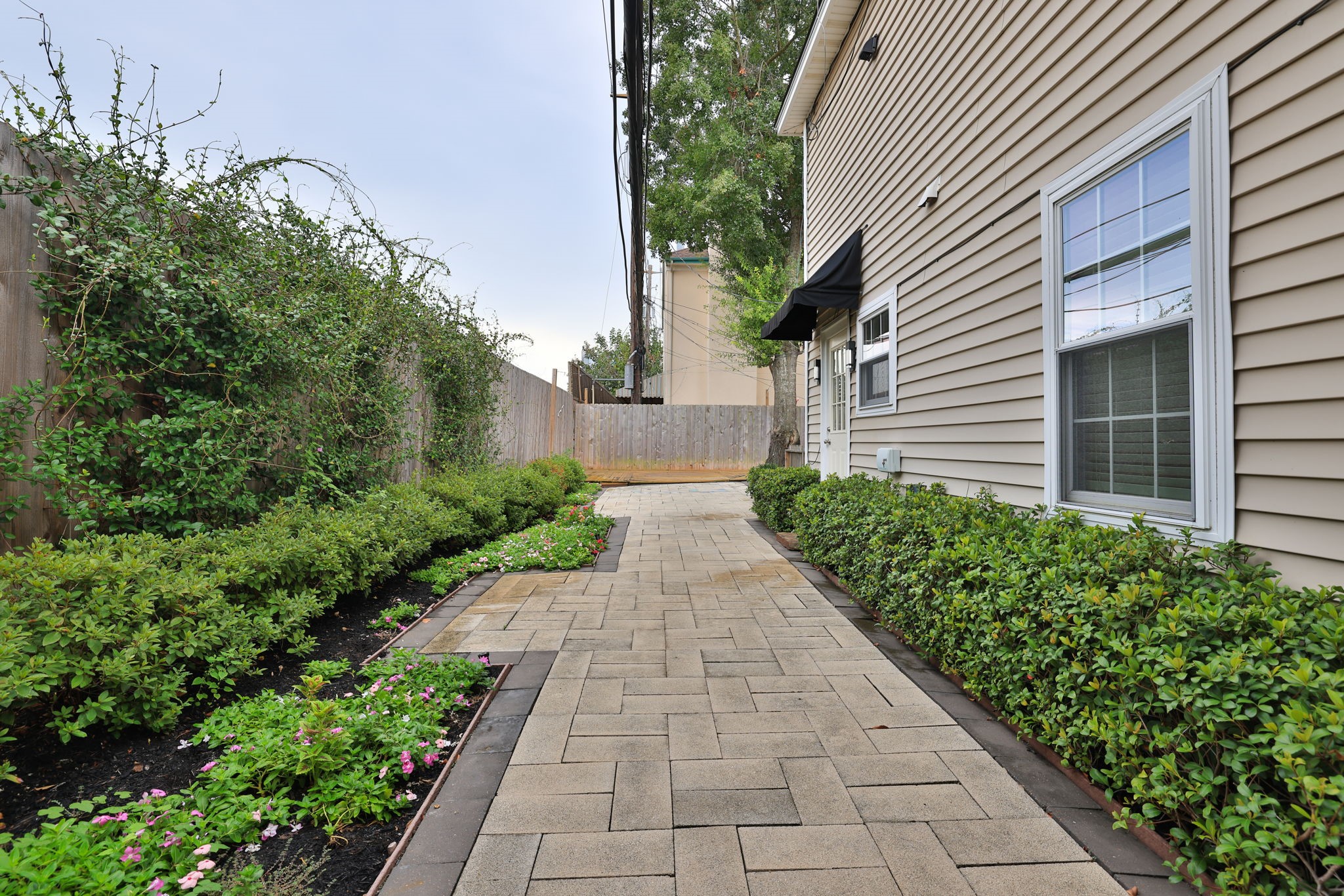 2209 Nantucket Drive C Property Photo 31