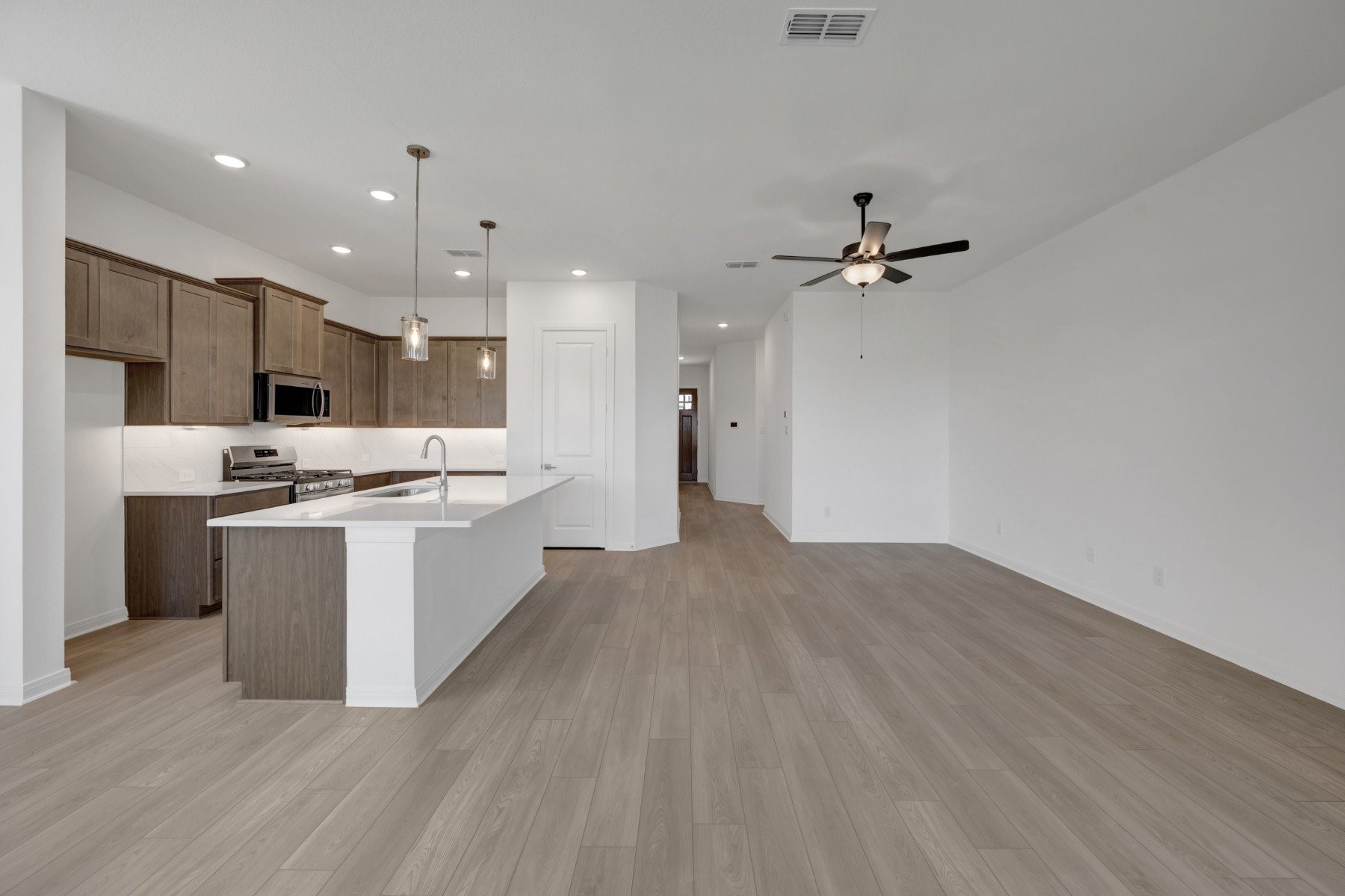 6034 Cottontail Lane Property Photo 11