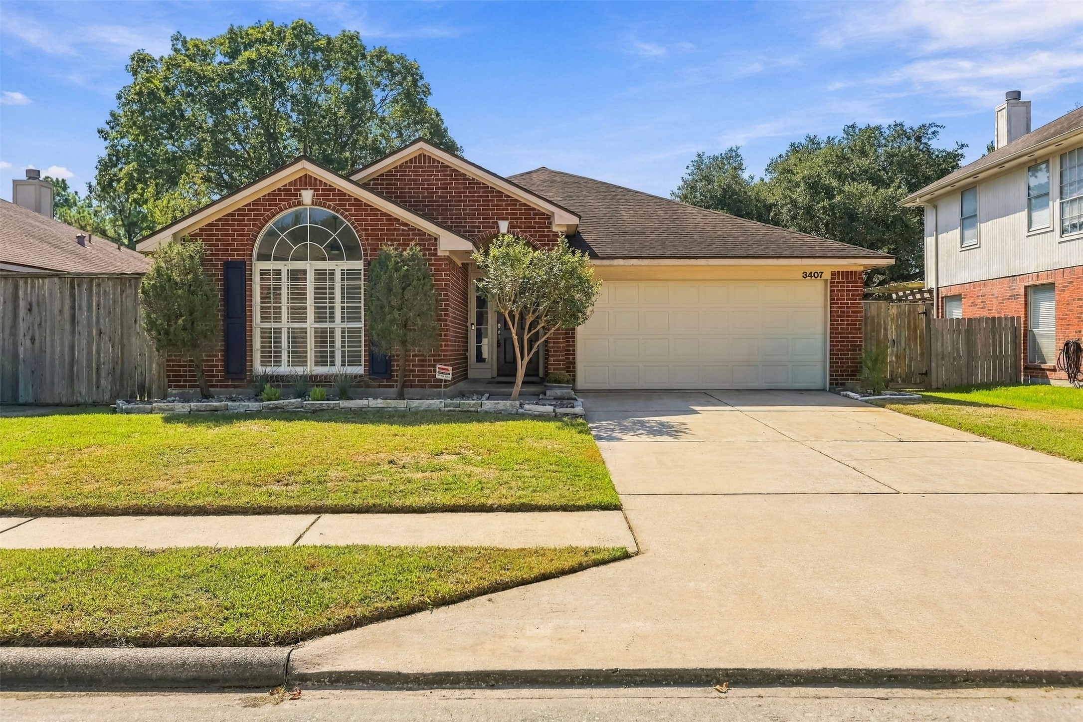 3407 Crystal Dove Drive Property Photo 1
