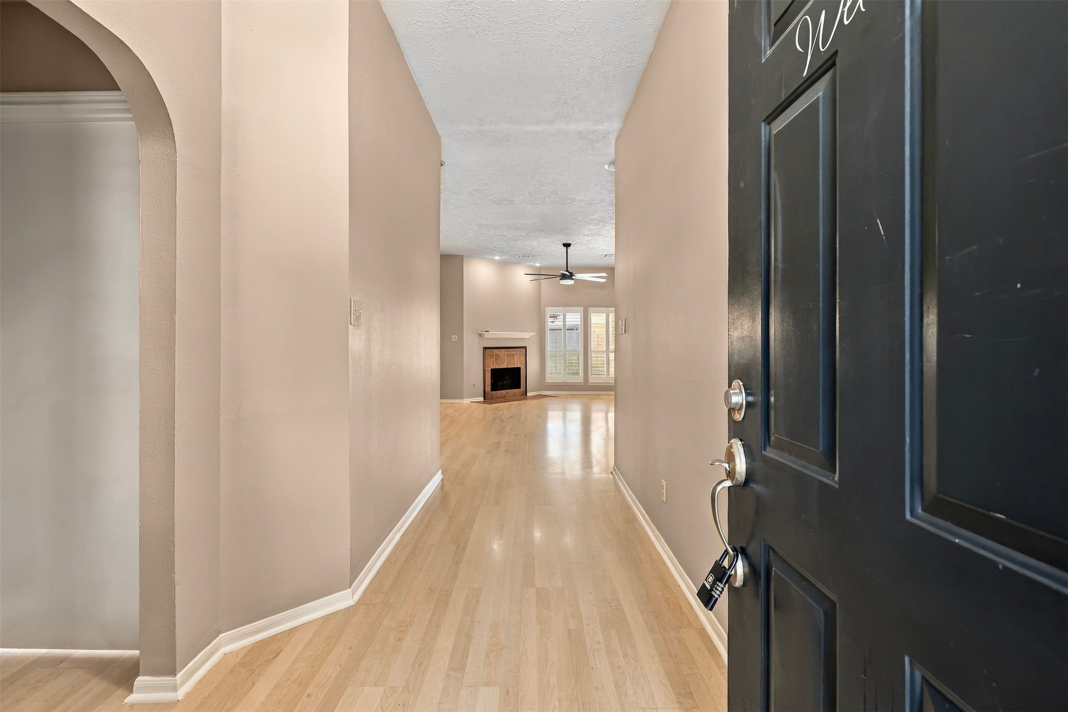 3407 Crystal Dove Drive Property Photo 5