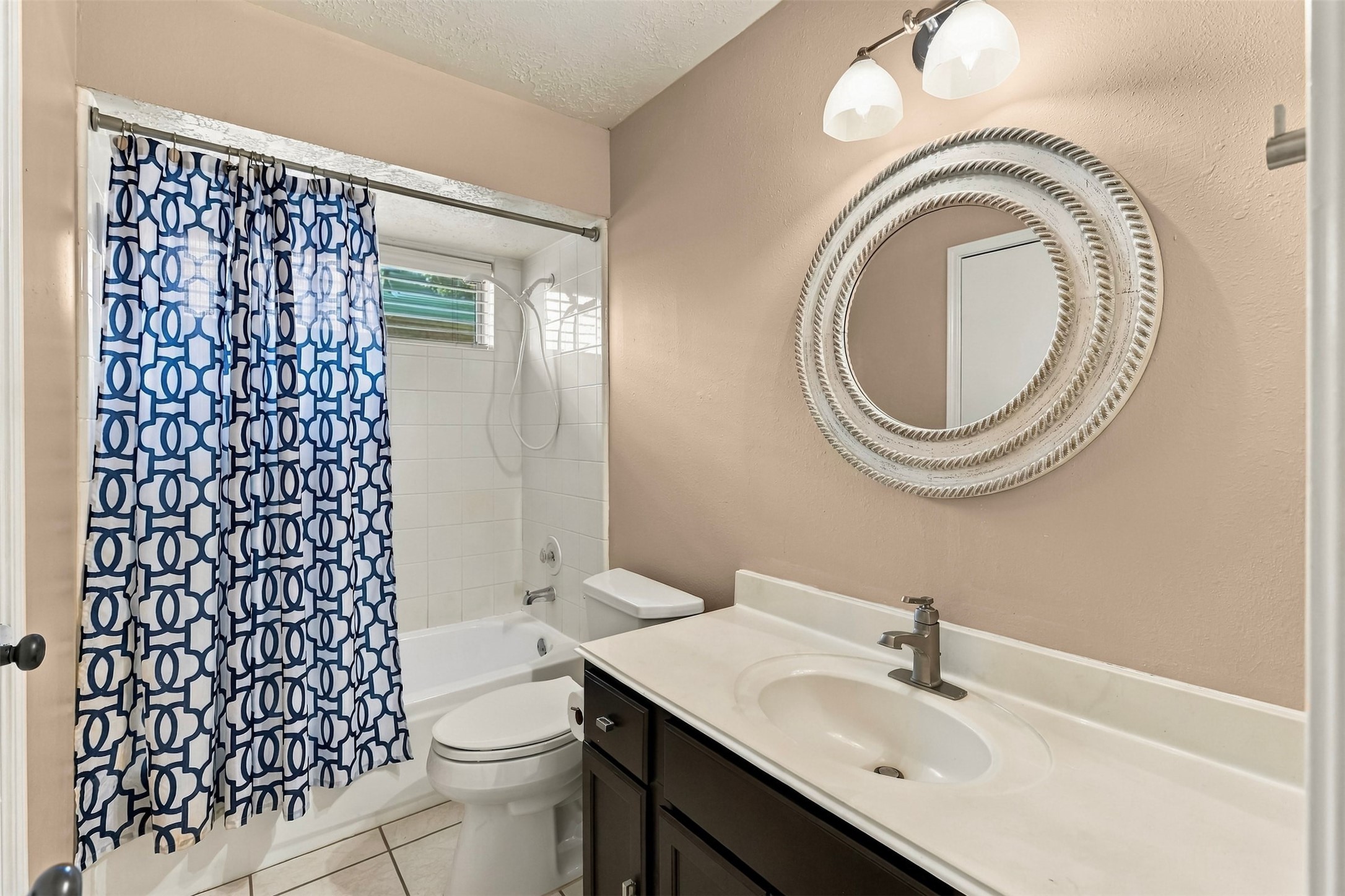 3407 Crystal Dove Drive Property Photo 20