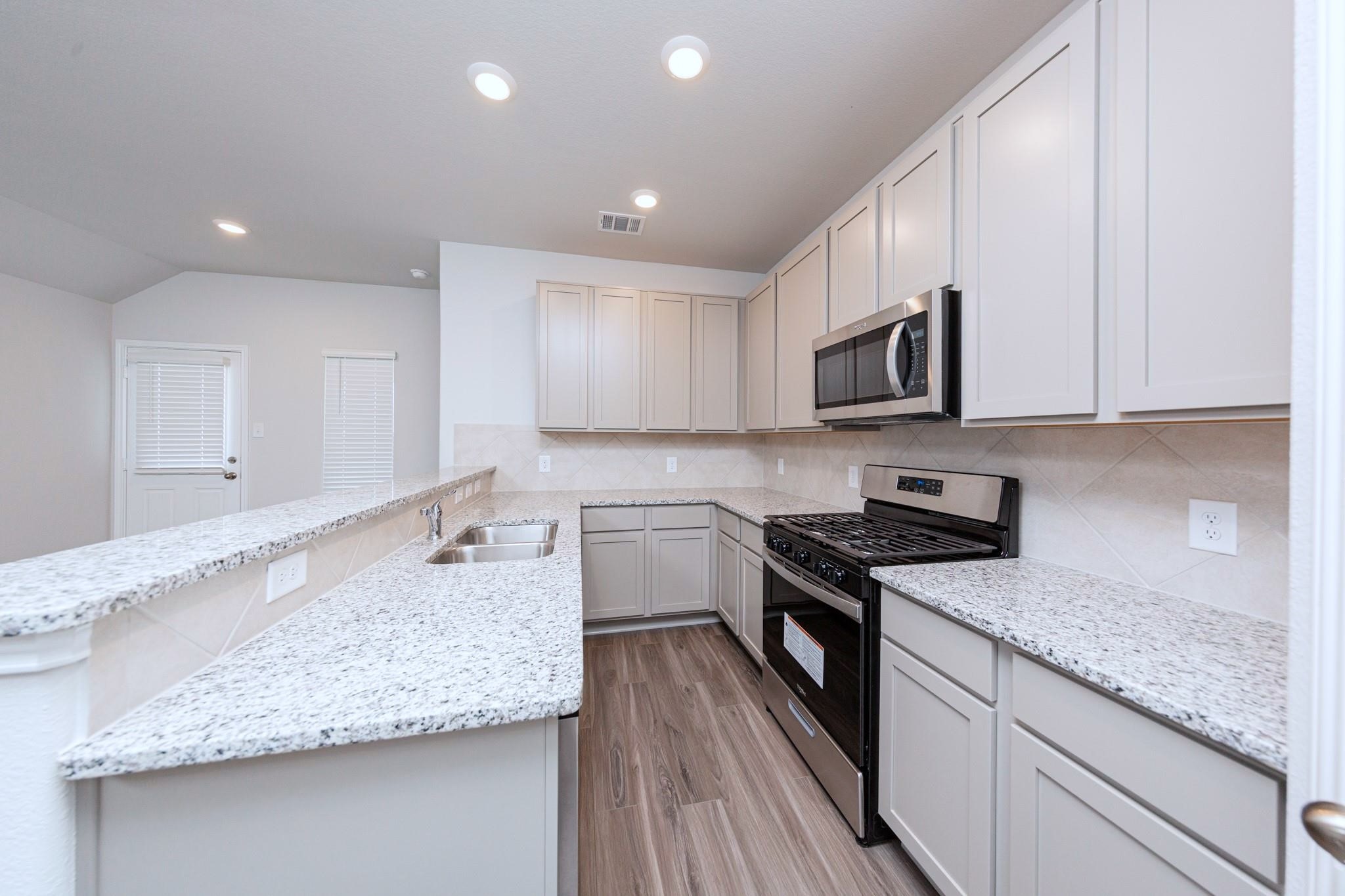 2360 Mooneye Court Property Photo 6