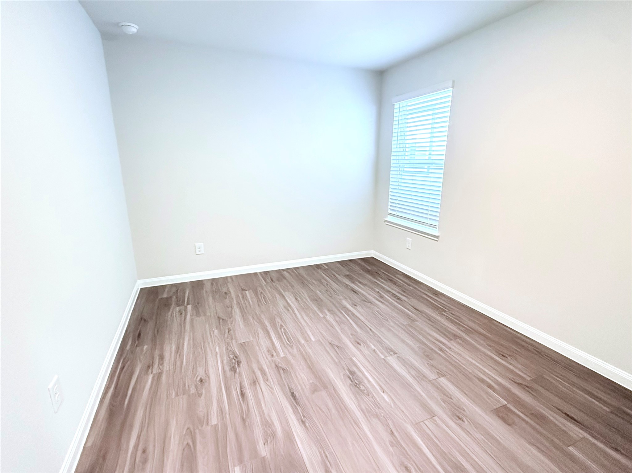 2360 Mooneye Court Property Photo 17