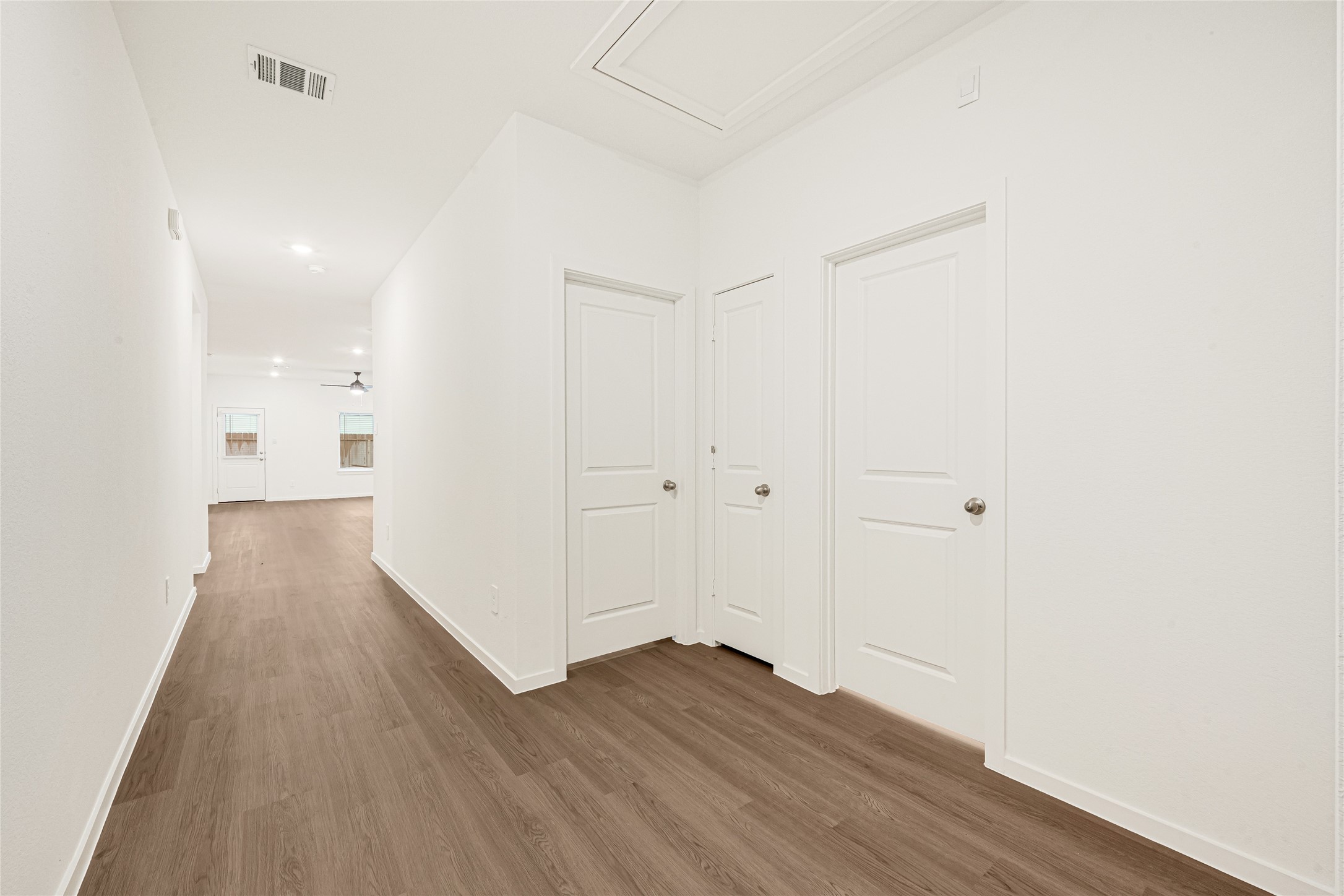 9114 Sunset Marina Way Property Photo 5