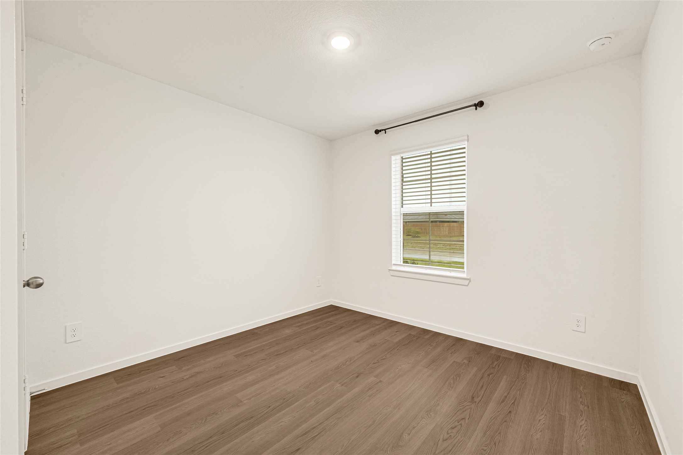 9114 Sunset Marina Way Property Photo 6