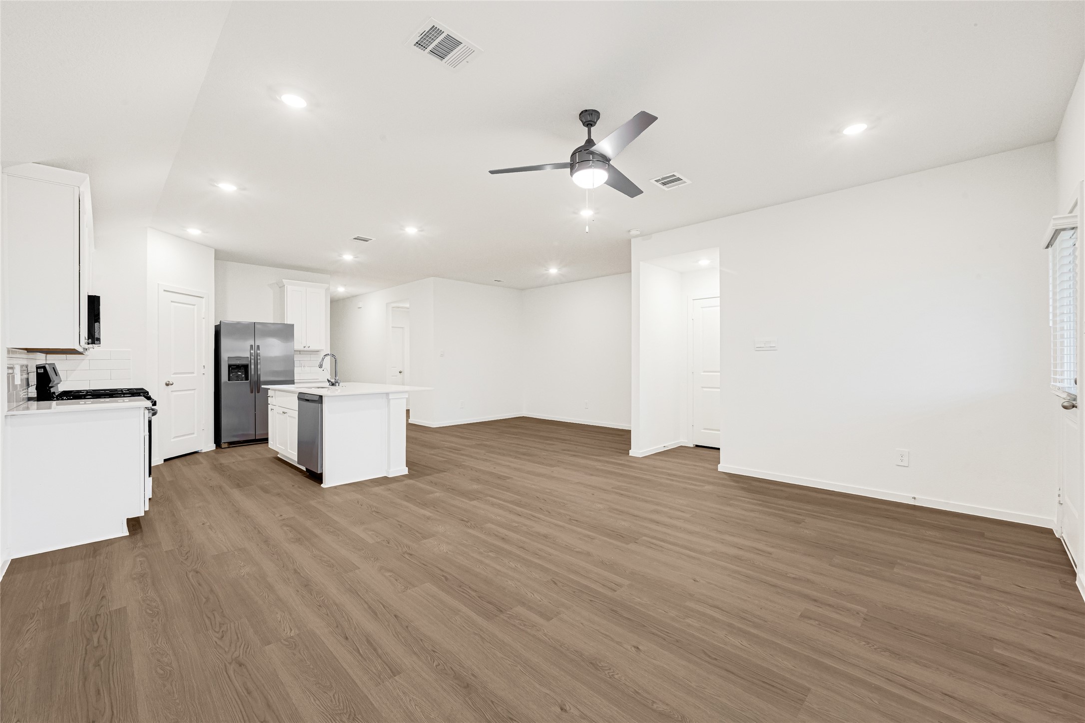 9114 Sunset Marina Way Property Photo 16