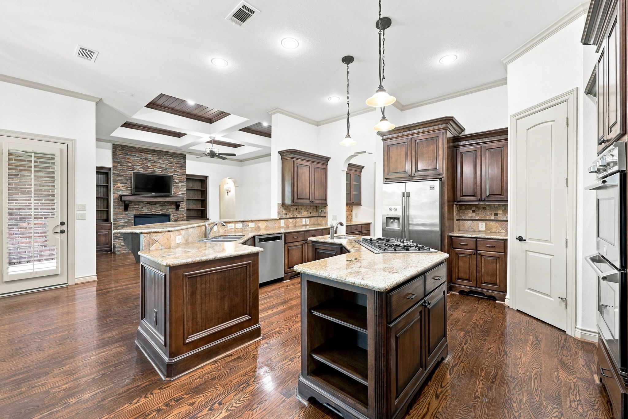 5411 Woodbury Street Property Photo 16