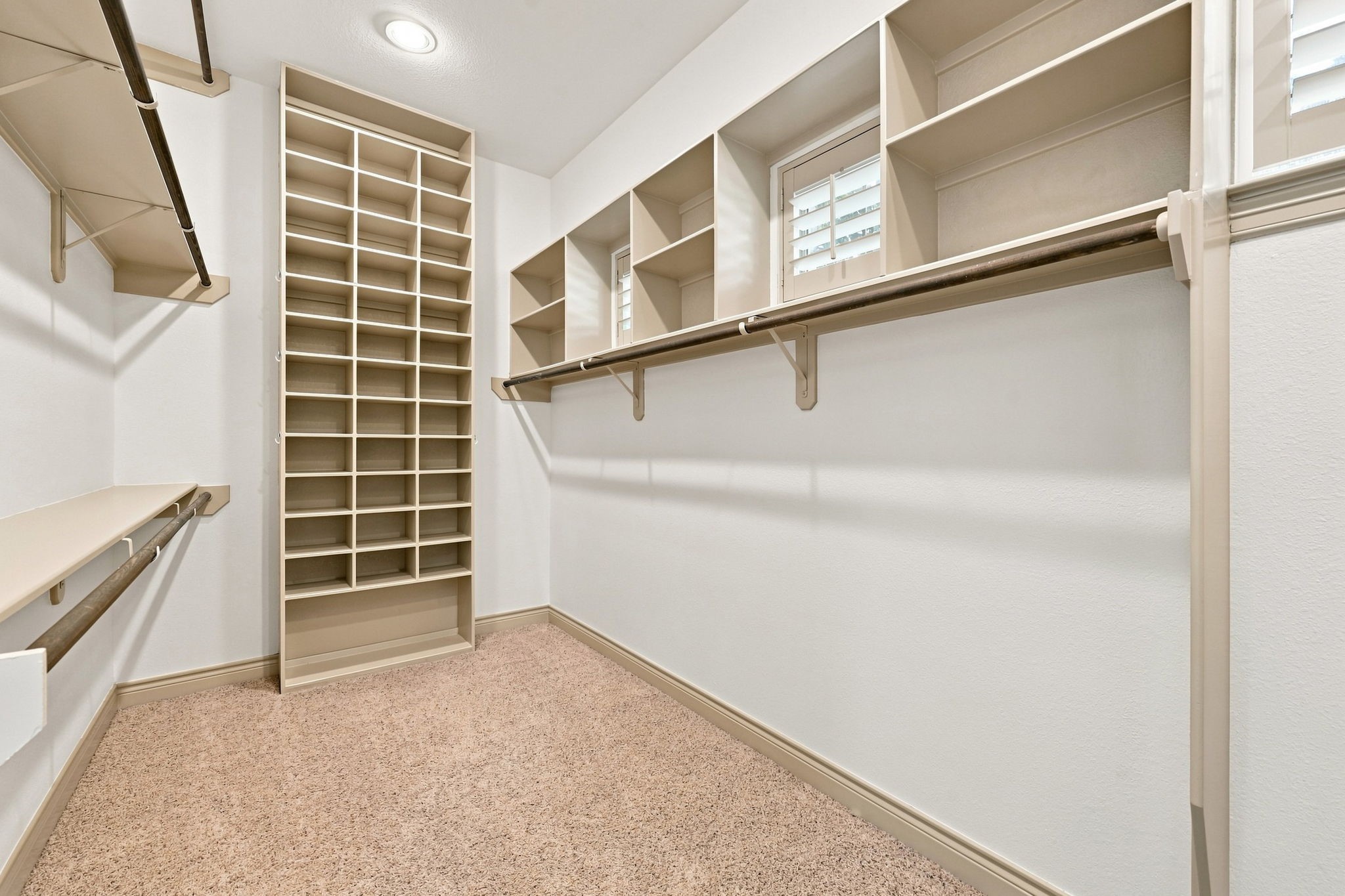 5411 Woodbury Street Property Photo 27