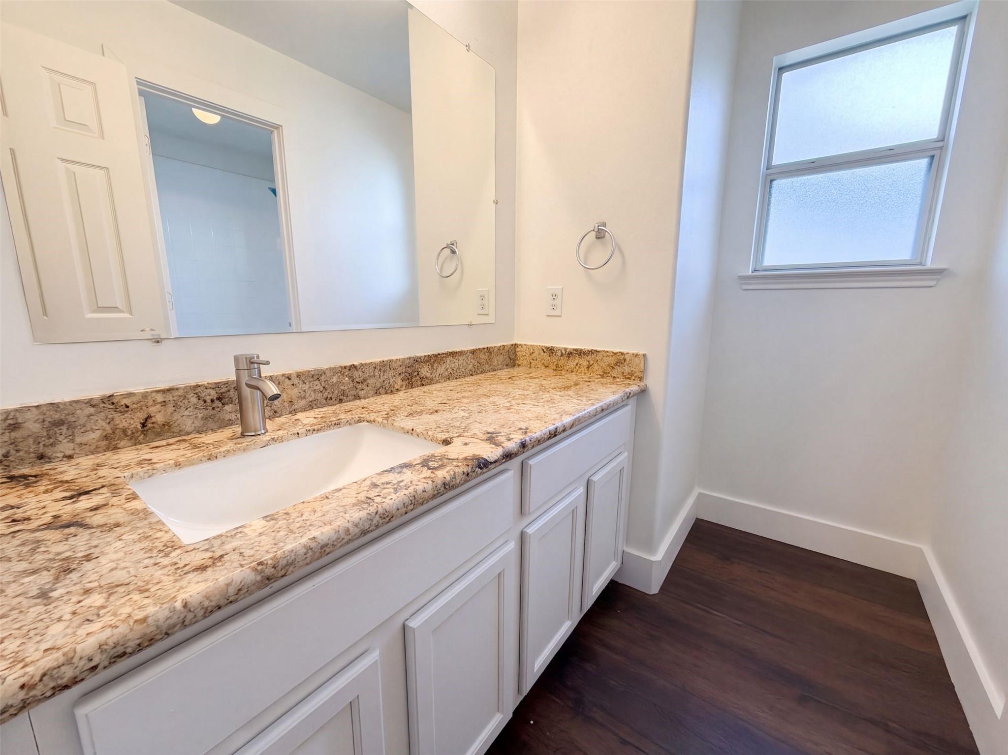 7618 Crescent Lake Court Property Photo 16