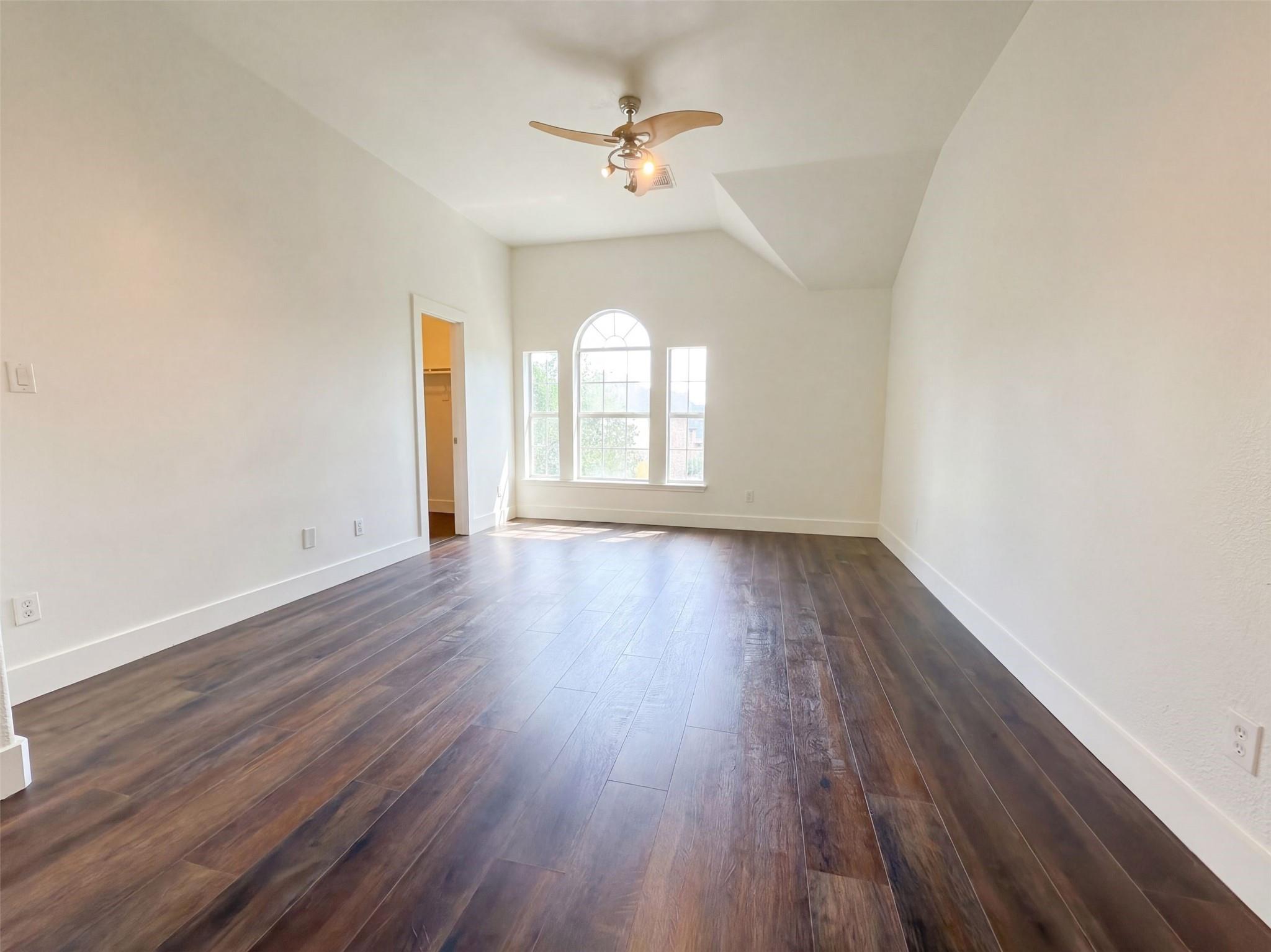 7618 Crescent Lake Court Property Photo 23