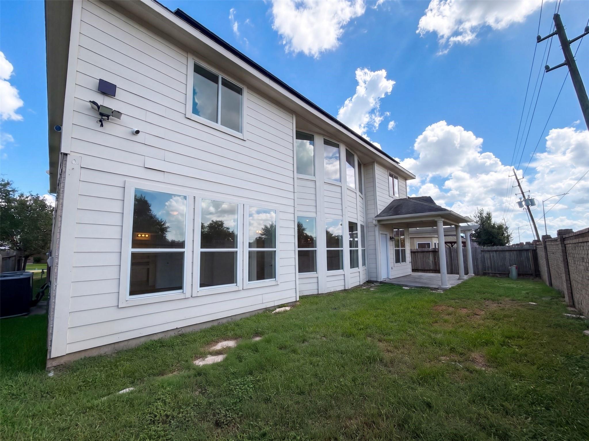7618 Crescent Lake Court Property Photo 40