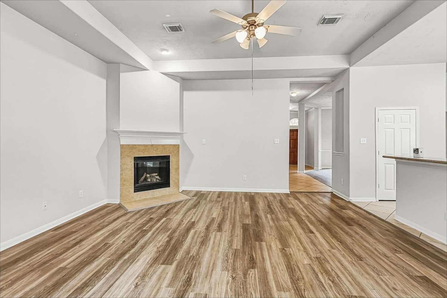 37 San Simeon Drive Property Photo 3