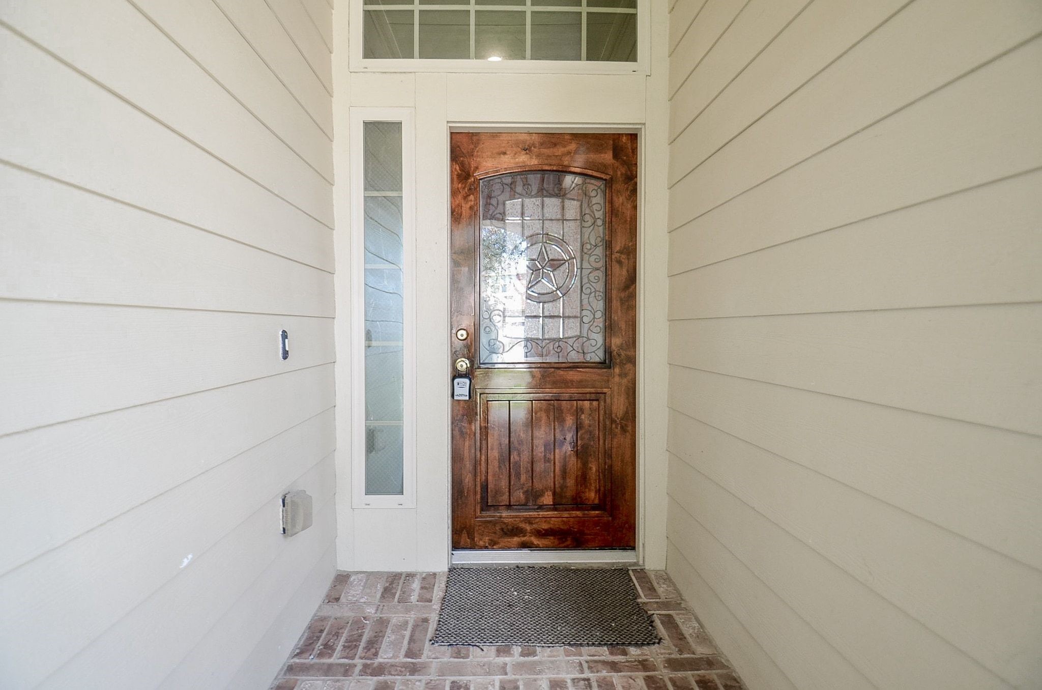 5205 Kendall Glen Court Property Photo 5