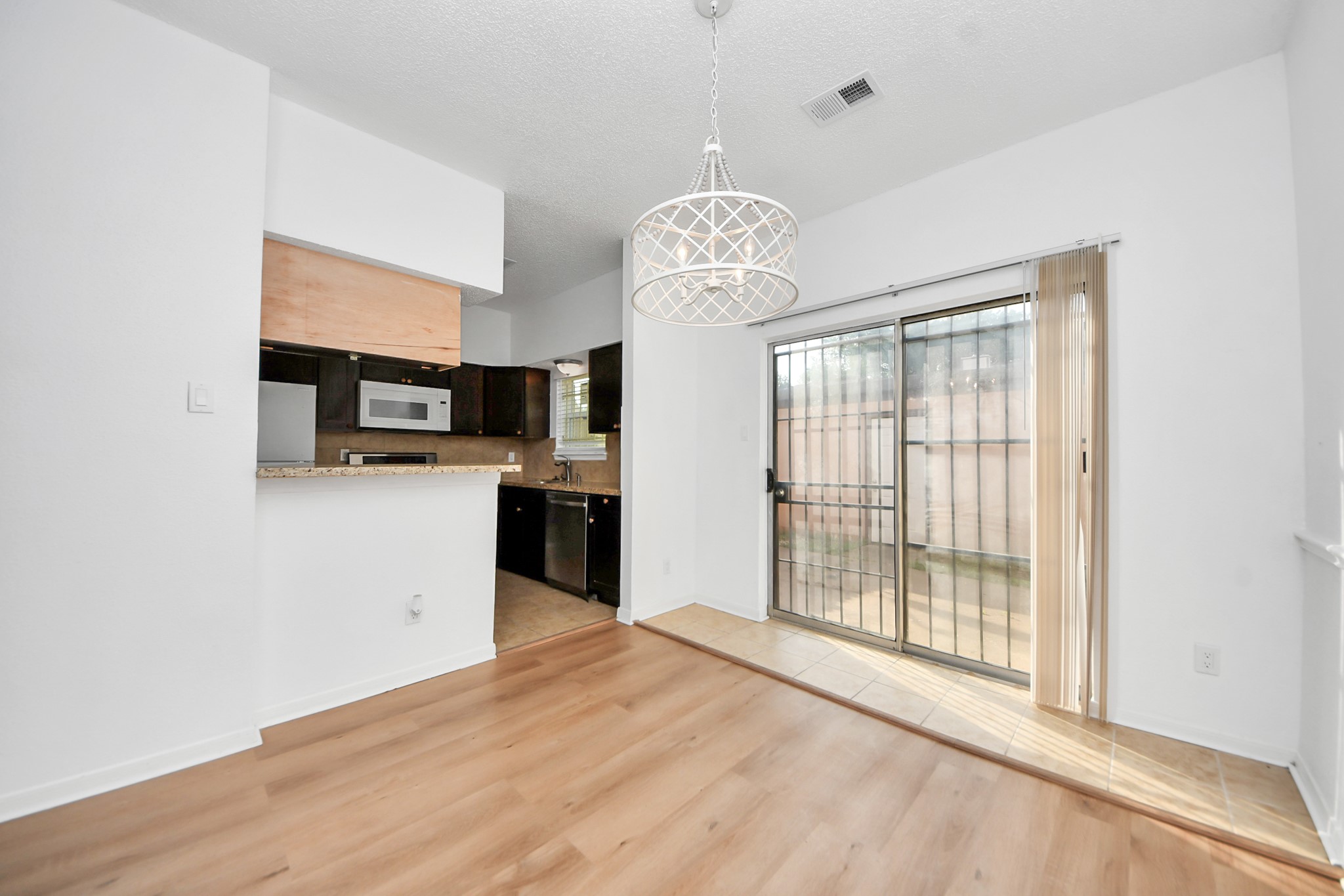 12500 Brookglade Circle 158 Property Photo 6
