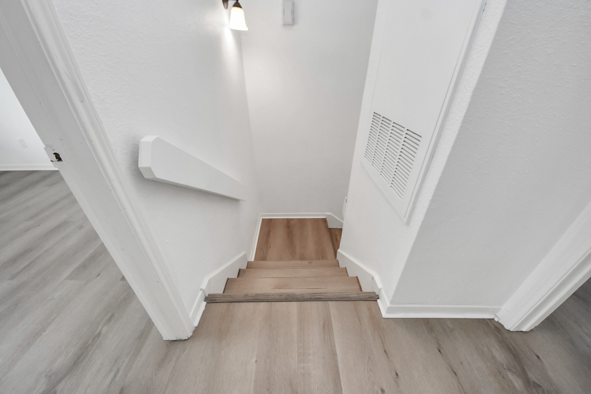 12500 Brookglade Circle 158 Property Photo 18