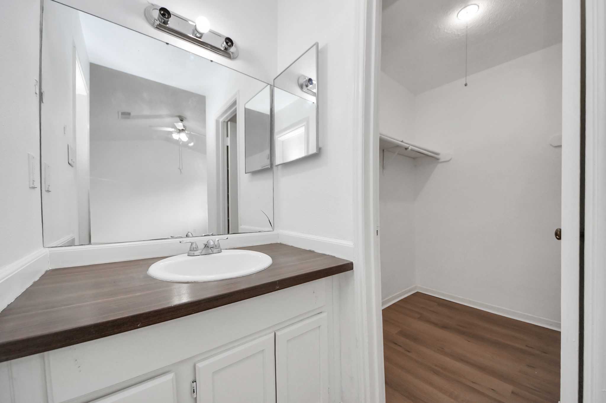 12500 Brookglade Circle 158 Property Photo 25