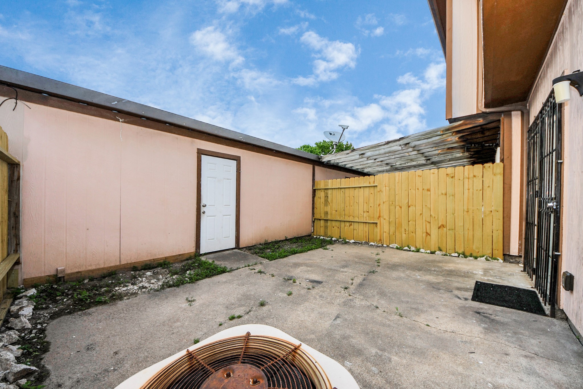 12500 Brookglade Circle 158 Property Photo 34