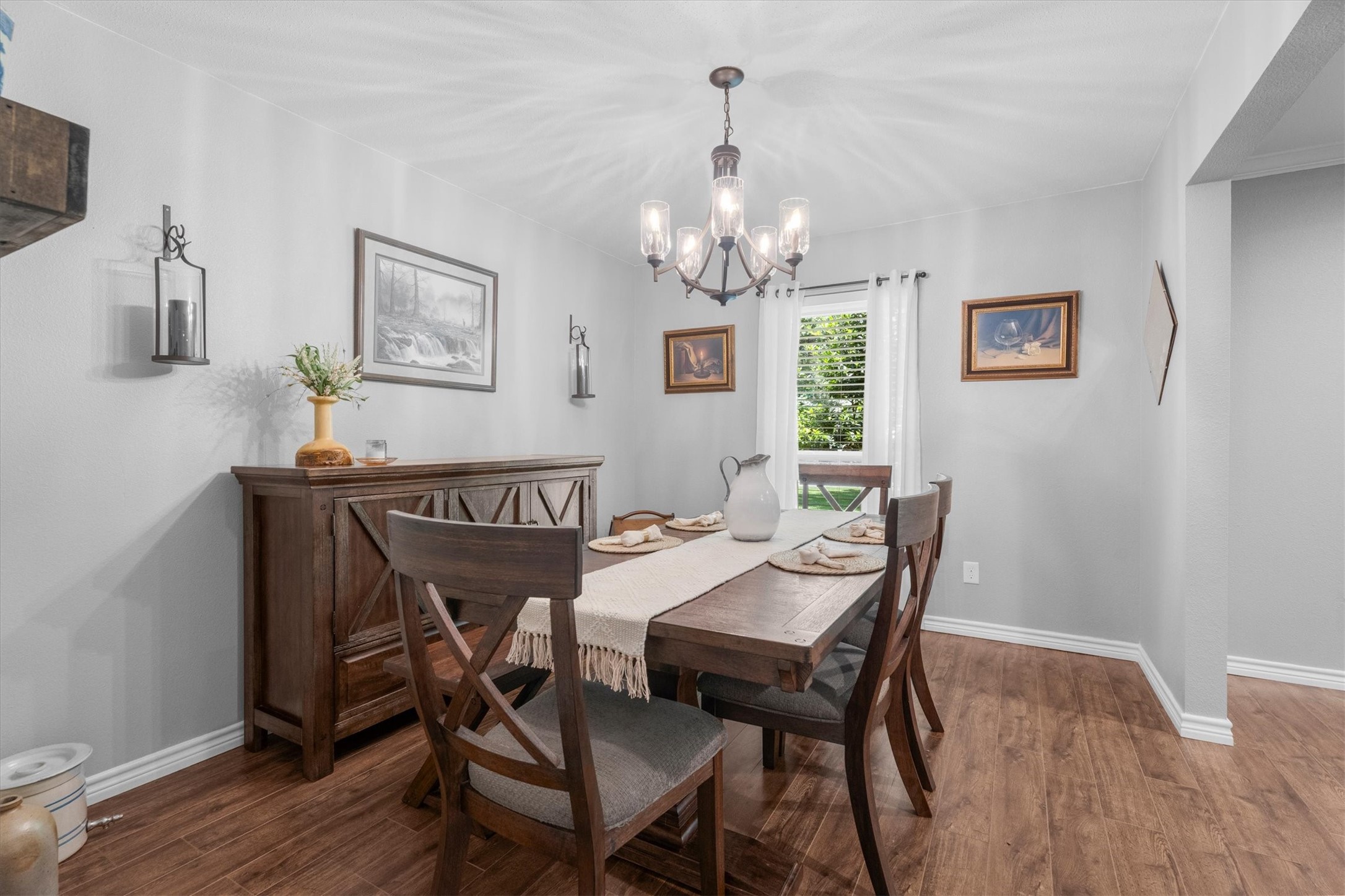 17011 Wagon Wheel Road Property Photo 22