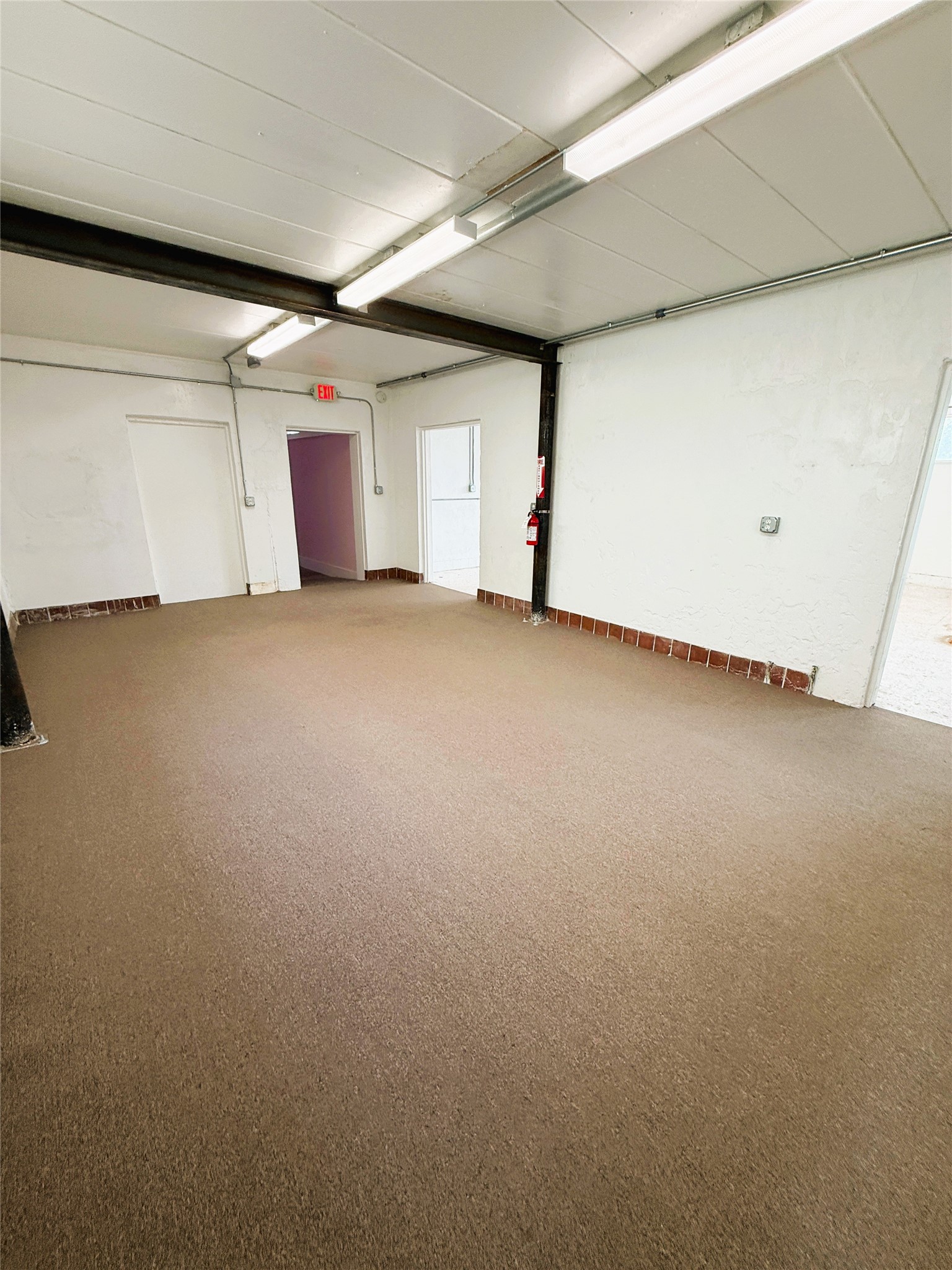 1801 Avenue L Down Property Photo 14