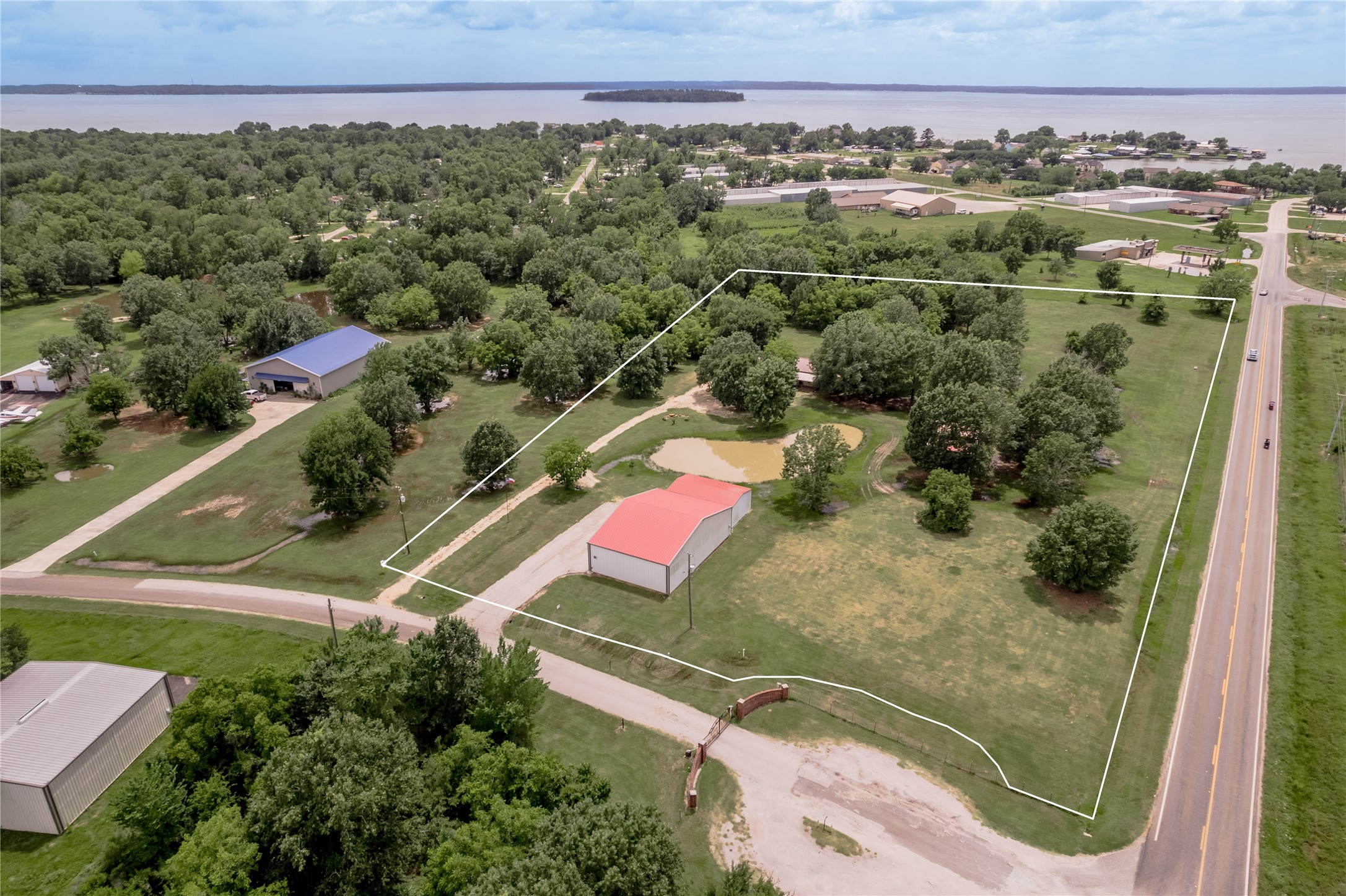 150 Air Park Drive Property Photo 1