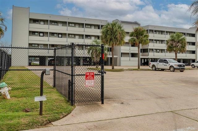580 Pleasure Island Boulevard 115 Property Photo 1