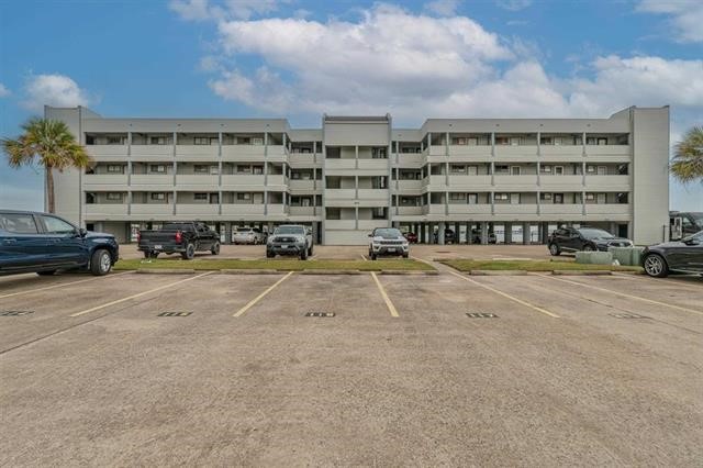 580 Pleasure Island Boulevard 115 Property Photo 2