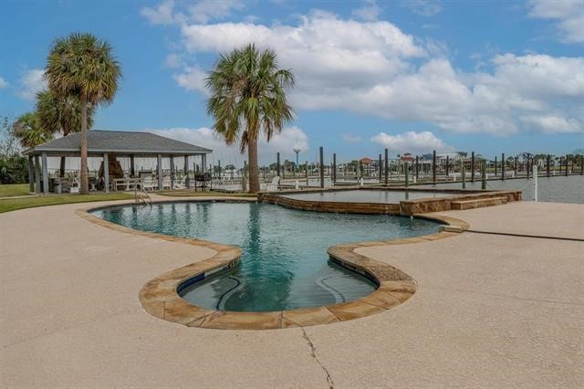 580 Pleasure Island Boulevard 115 Property Photo 5