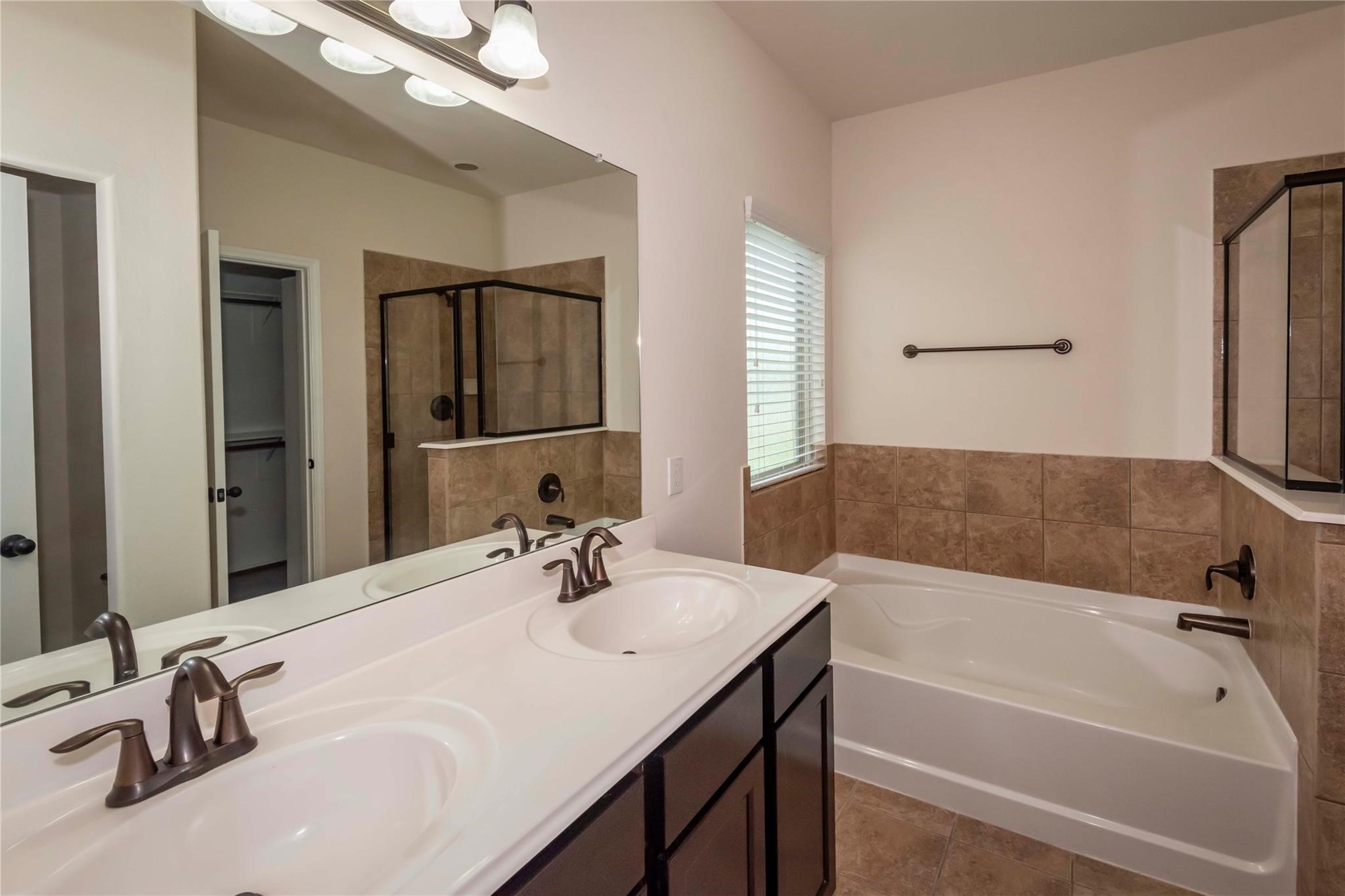 5503 Casa Mila Drive Property Photo 7