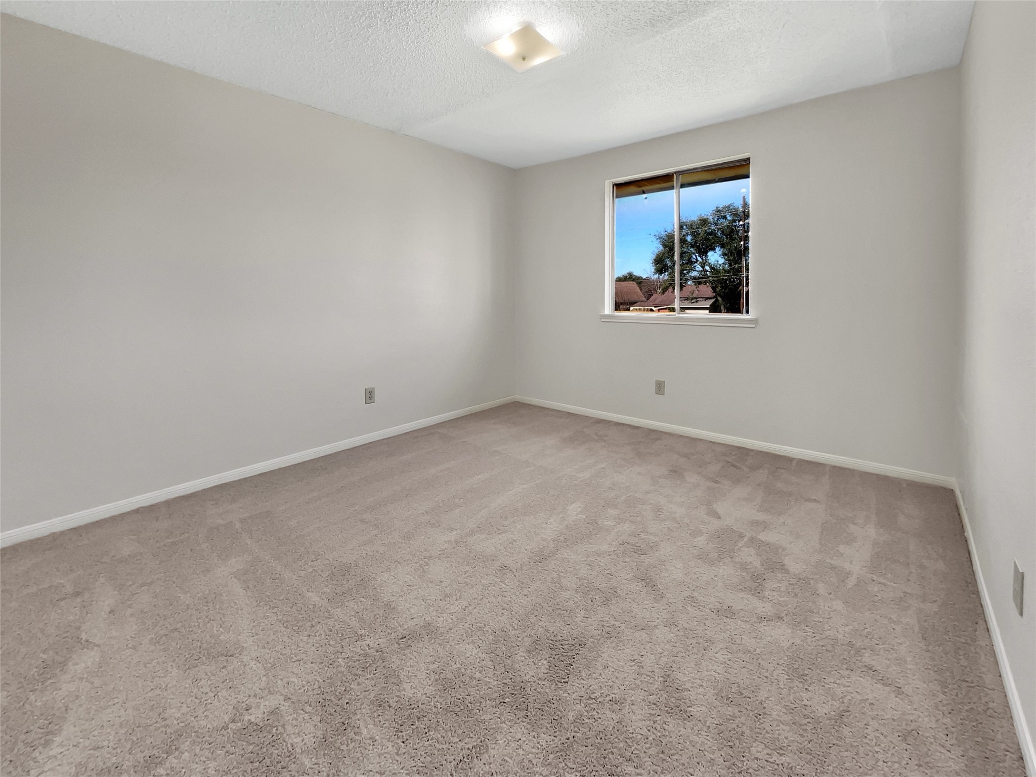 2806 Skelton Drive Property Photo 17