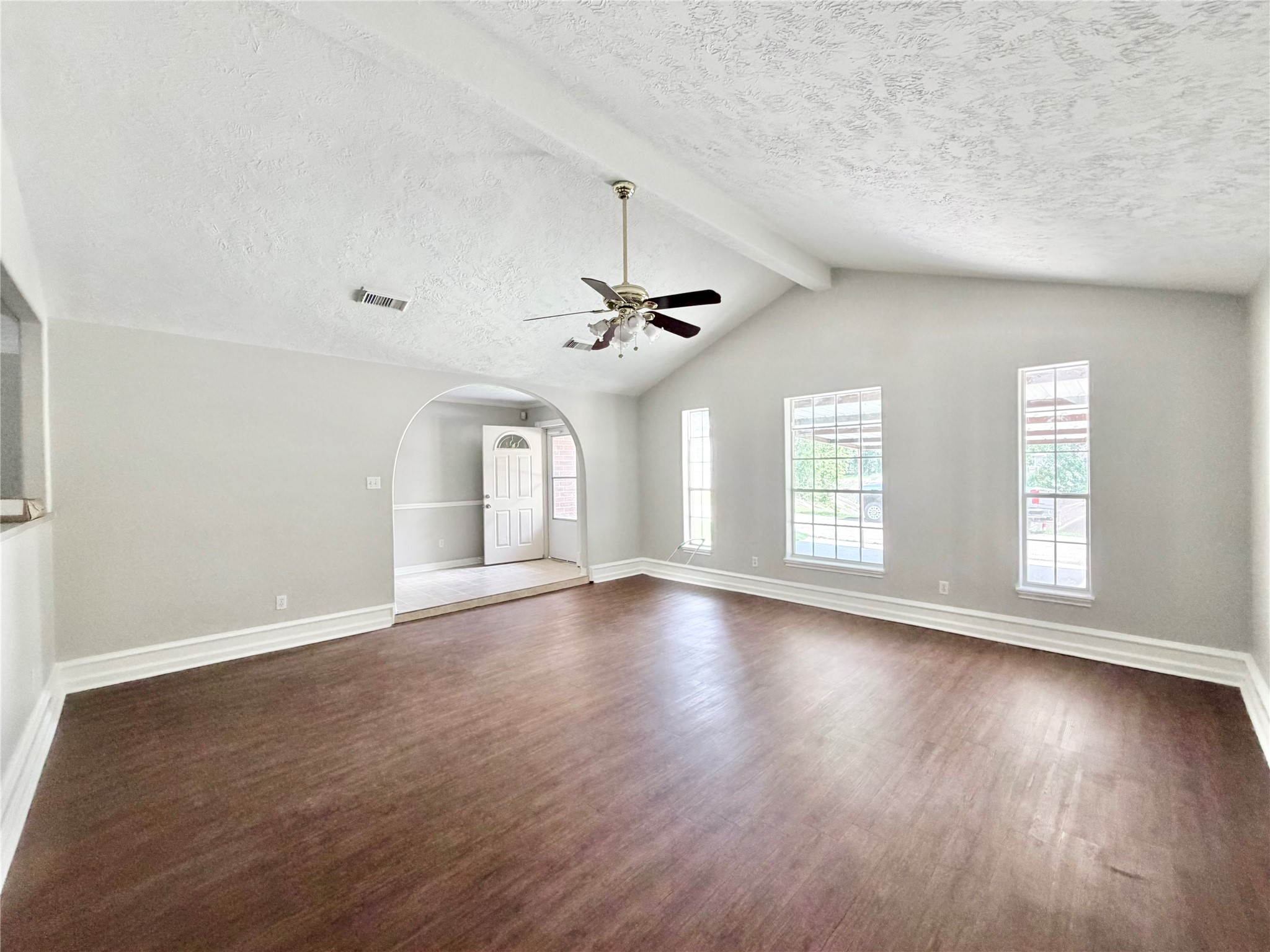 1311 6th Street Property Photo 6
