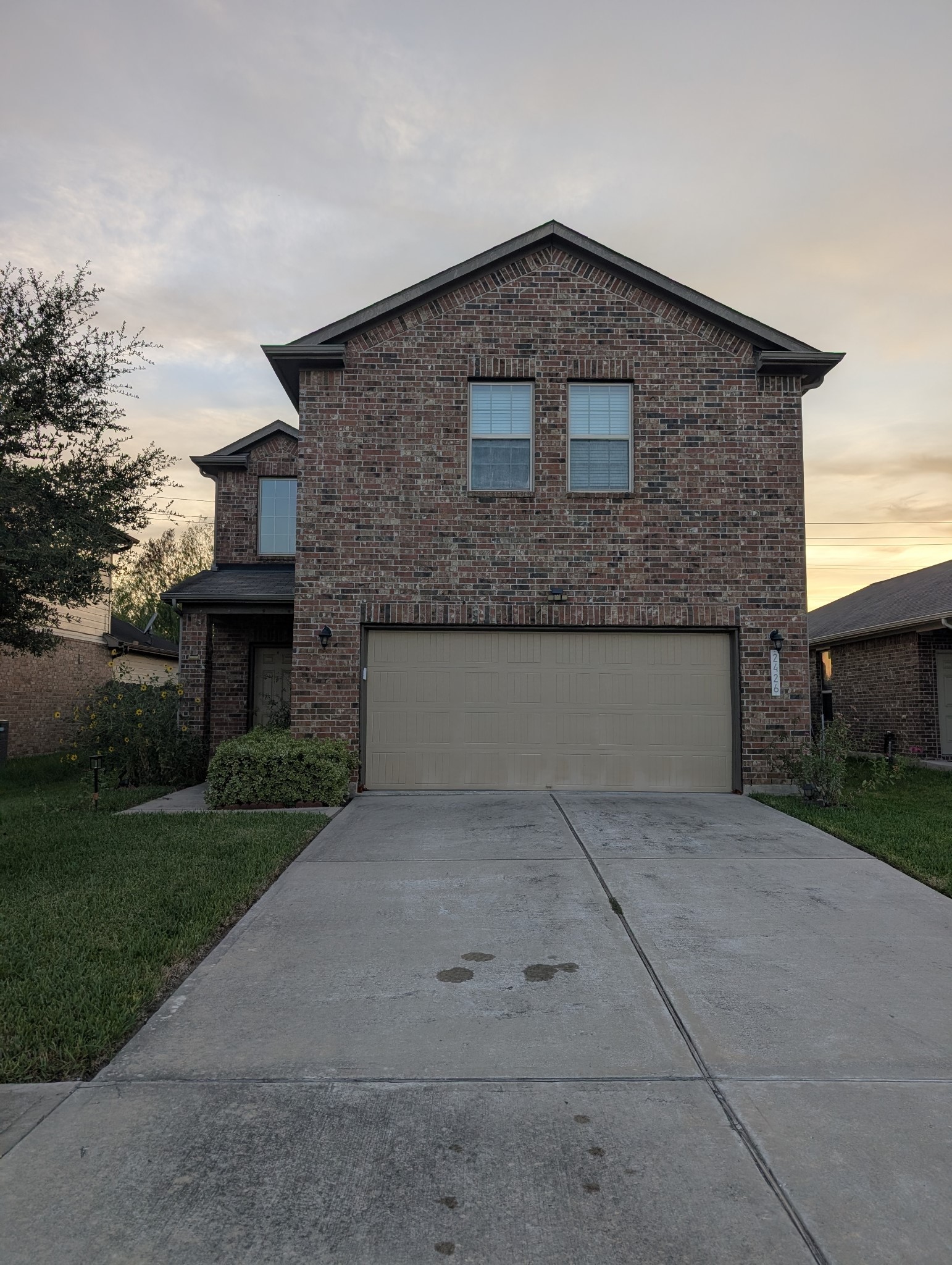 2426 Heritage Court Property Photo