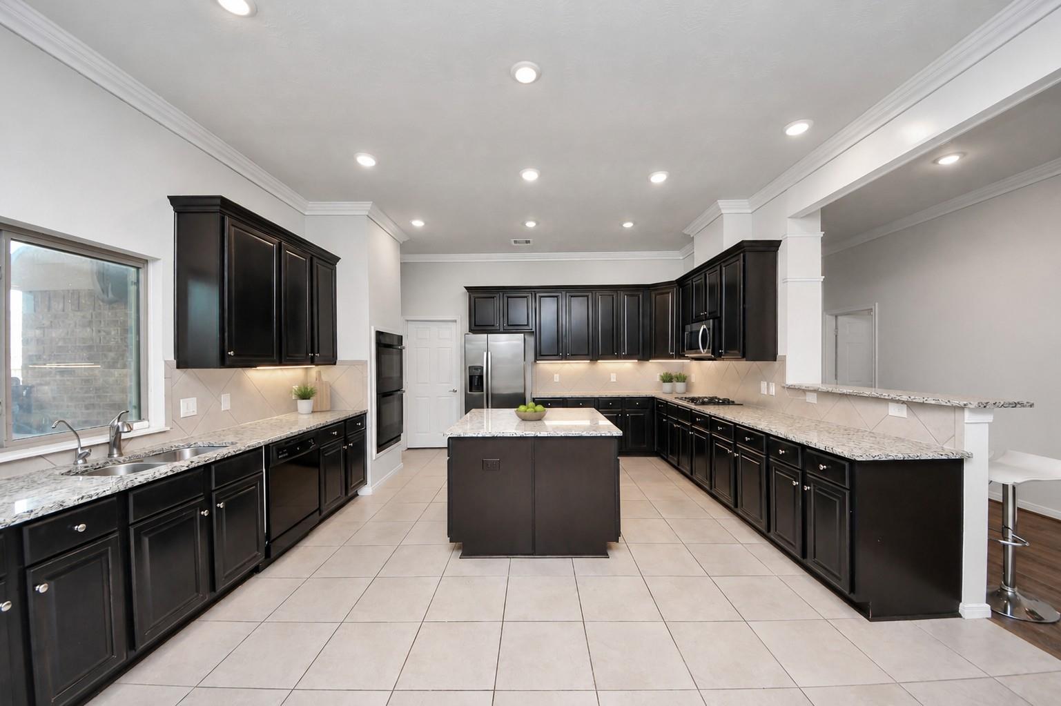 6702 Falcon Ridge Property Photo 12