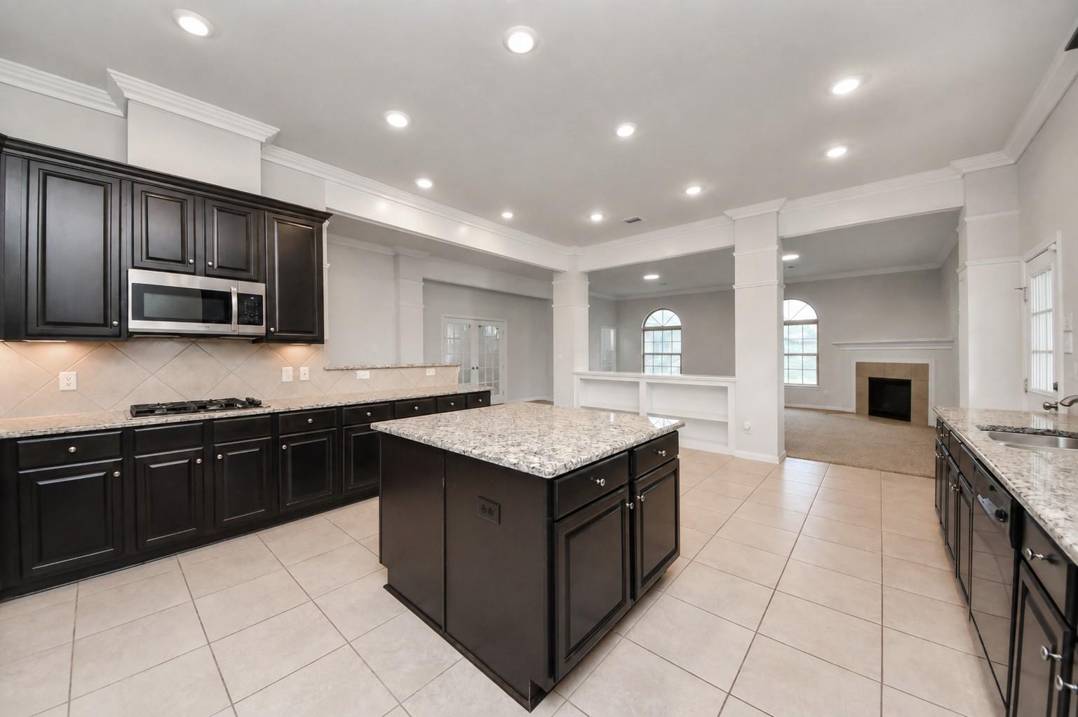 6702 Falcon Ridge Property Photo 15