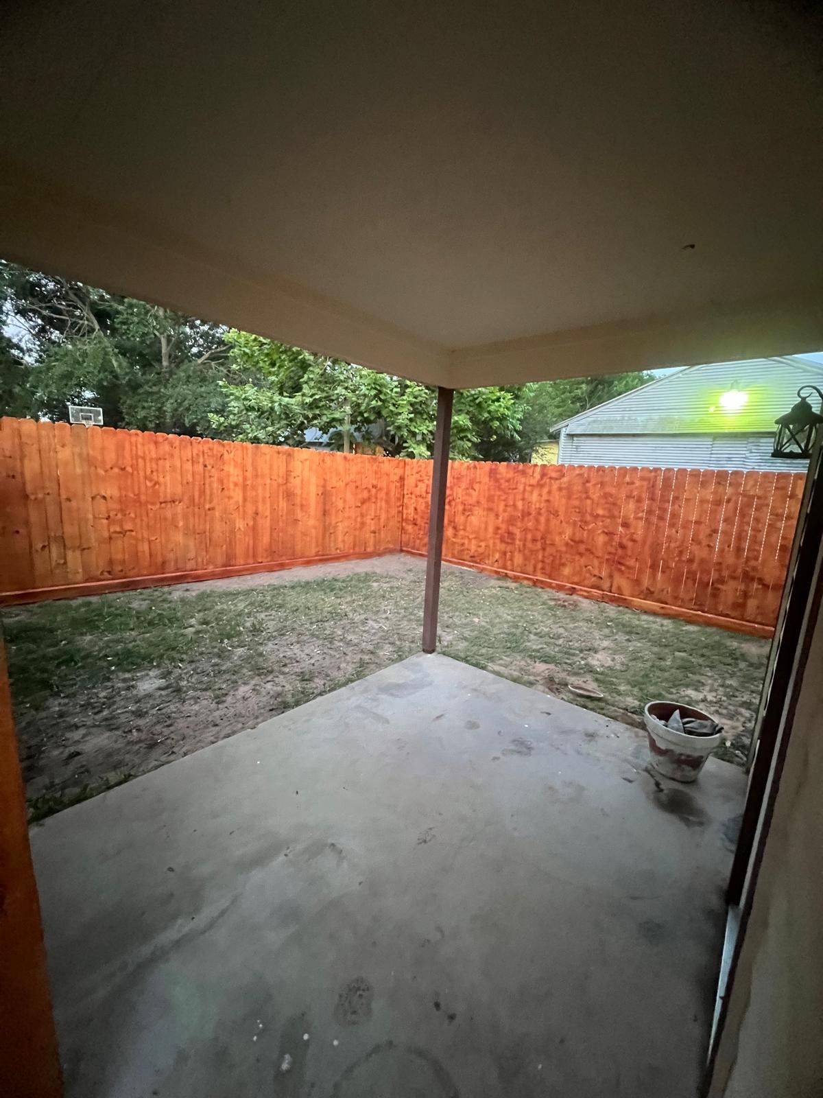 2611 Center Street Property Photo 15