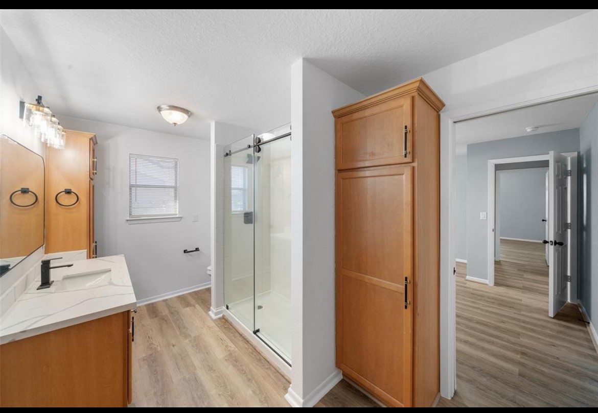 2611 Center Street Property Photo 21