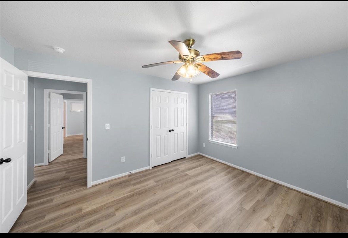 2611 Center Street Property Photo 22