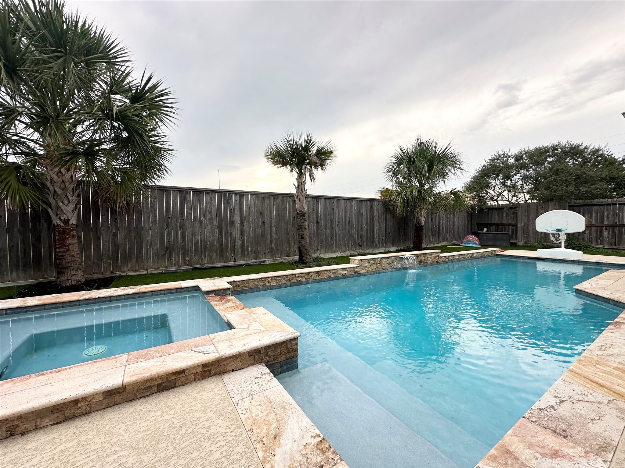17815 Gables Bend Drive Property Photo 1